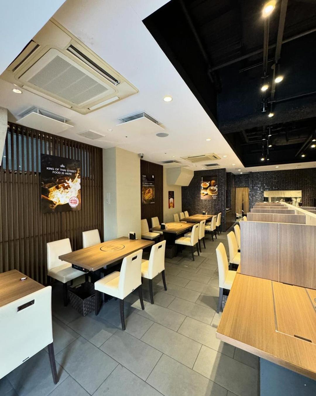 Lub D Honmachi - Near Dotonbori & Next To Hommachi Station Hotel