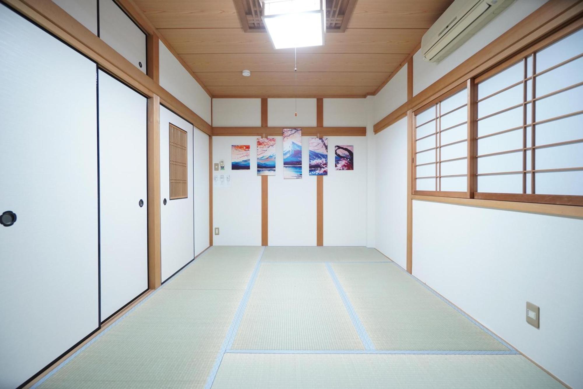 Apartment Tsuruhashi House 5bedroom *