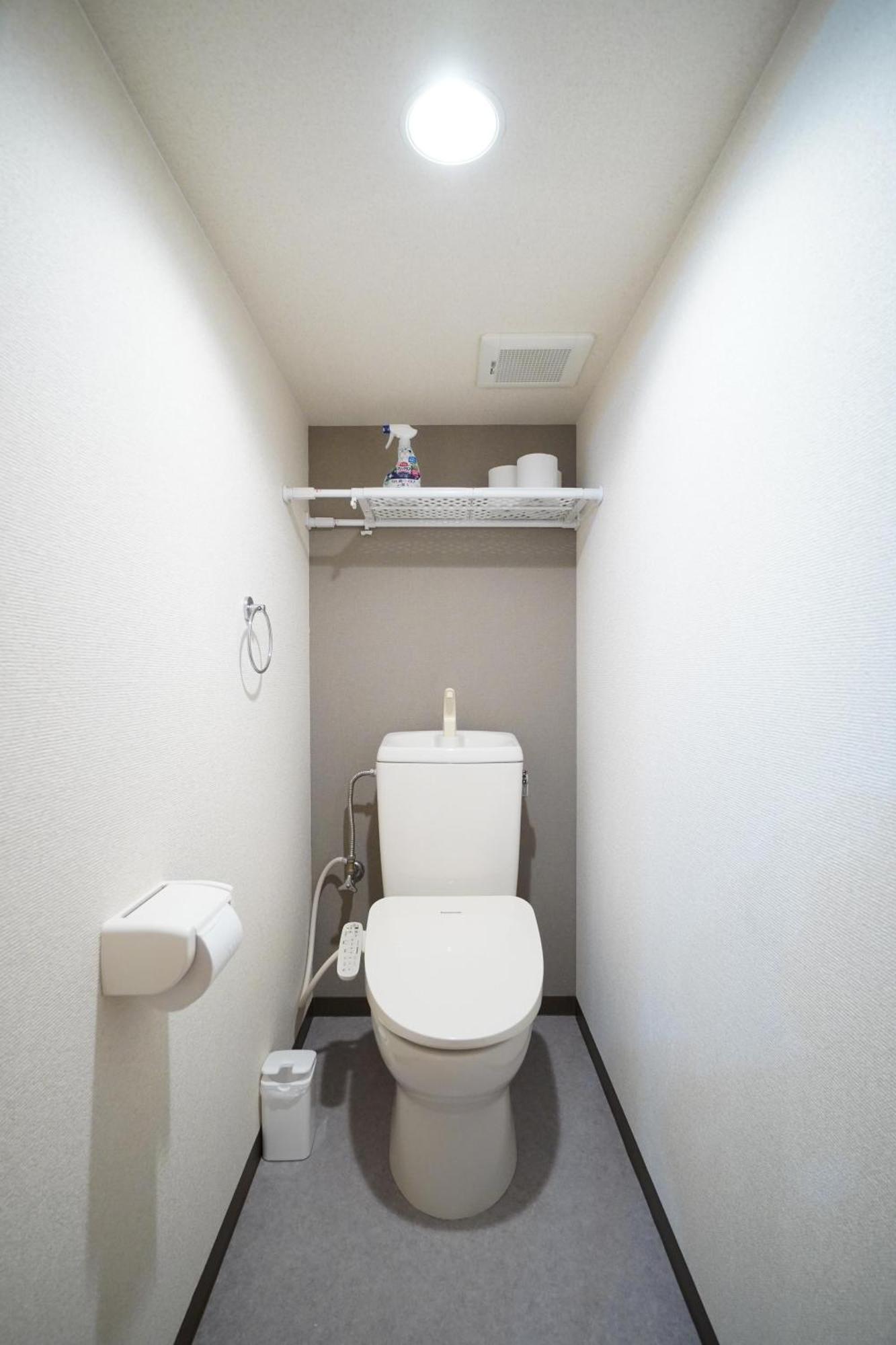 Namba Kuromon House 503 Apartment