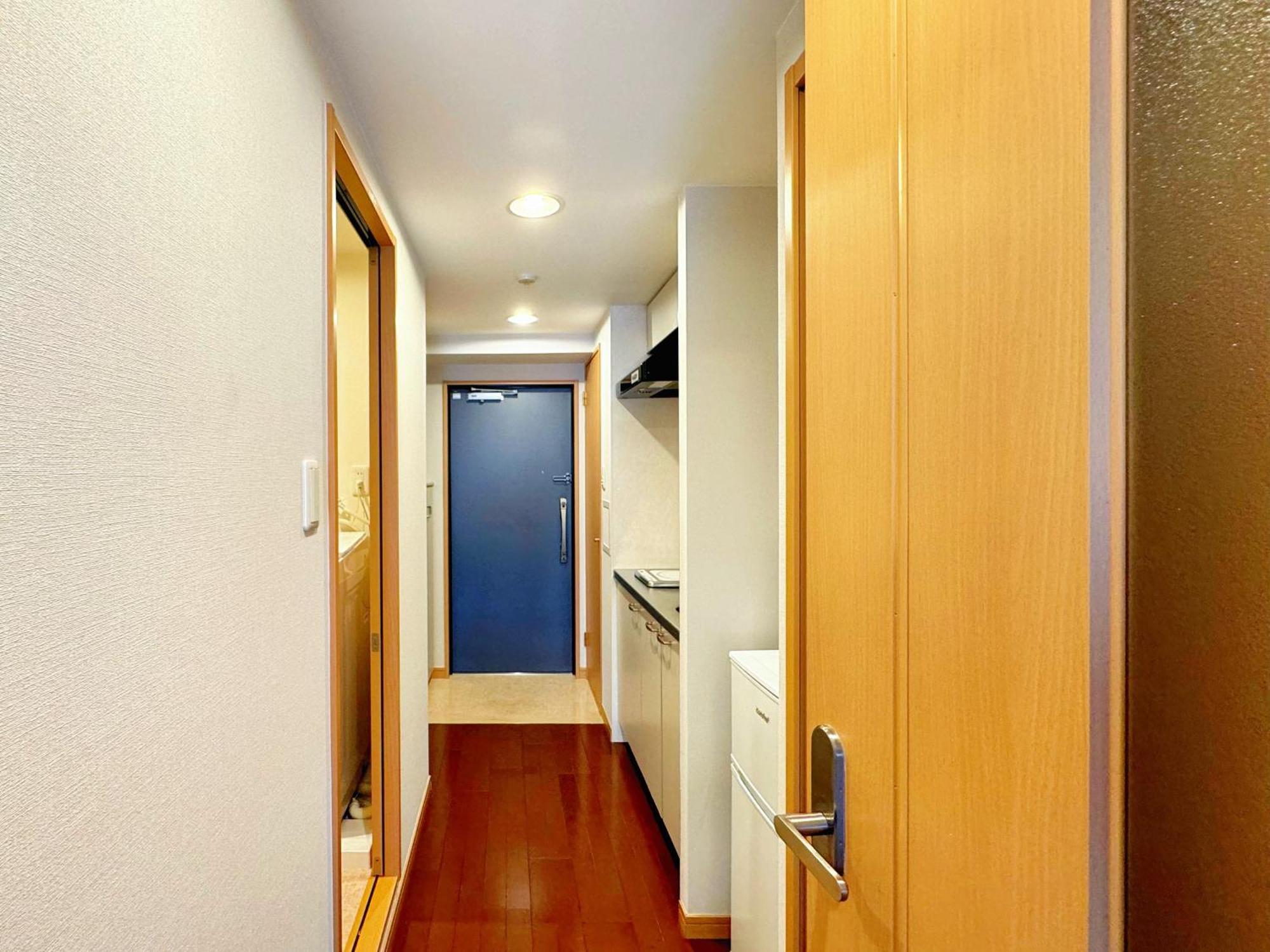 Apartamento クリスタルコート難波 *