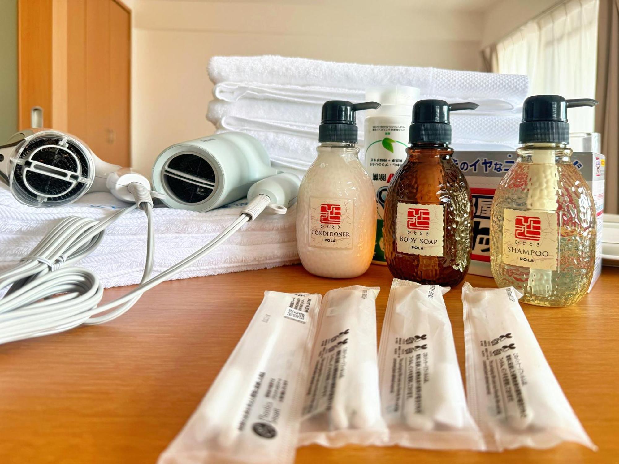 Apartamento クリスタルコート難波 Osaka