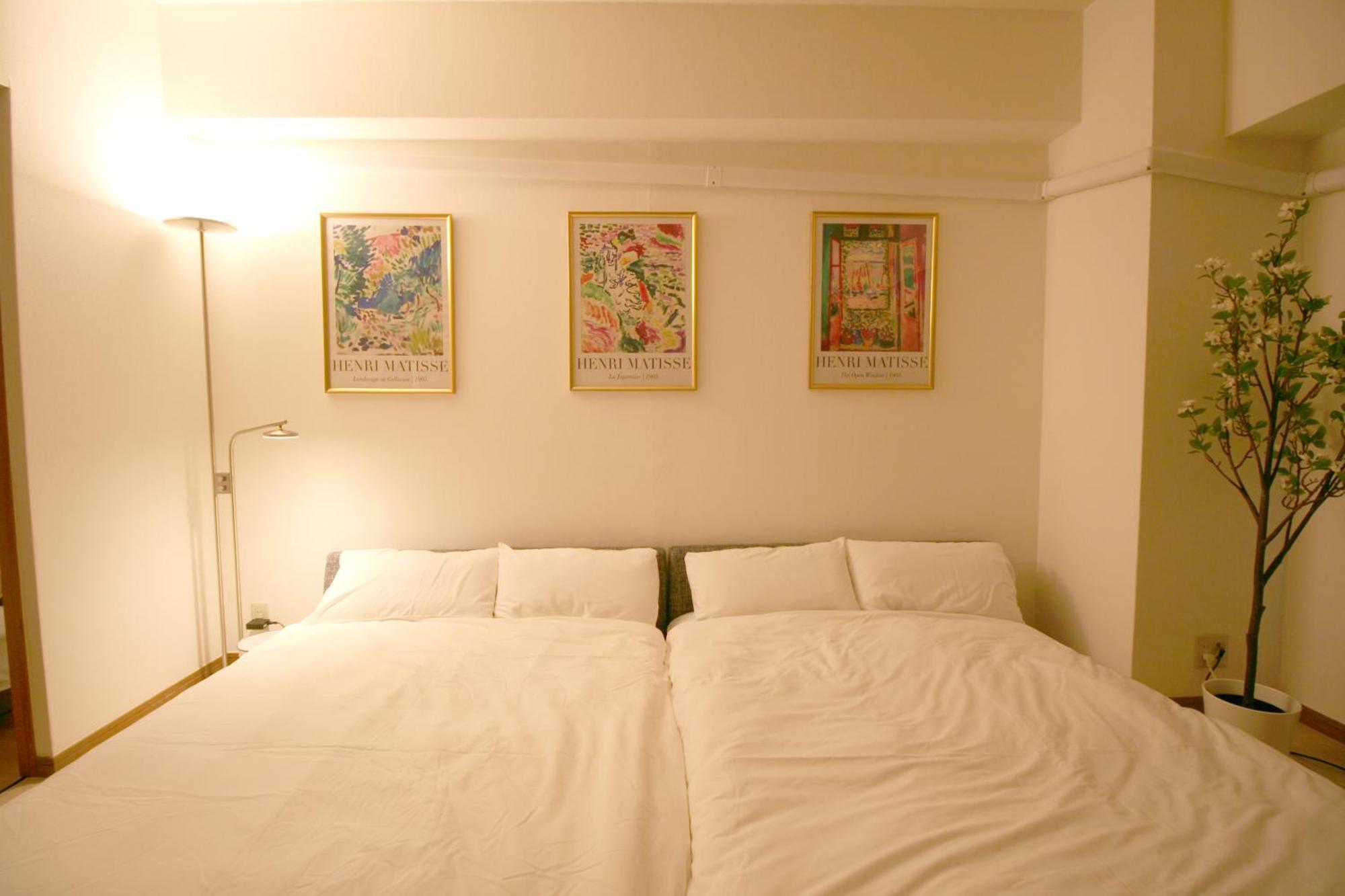大阪中心街 道頓堀徒歩10分!!! 日本橋駅 徒歩10分 ホテルリネン使用 702 Apartment