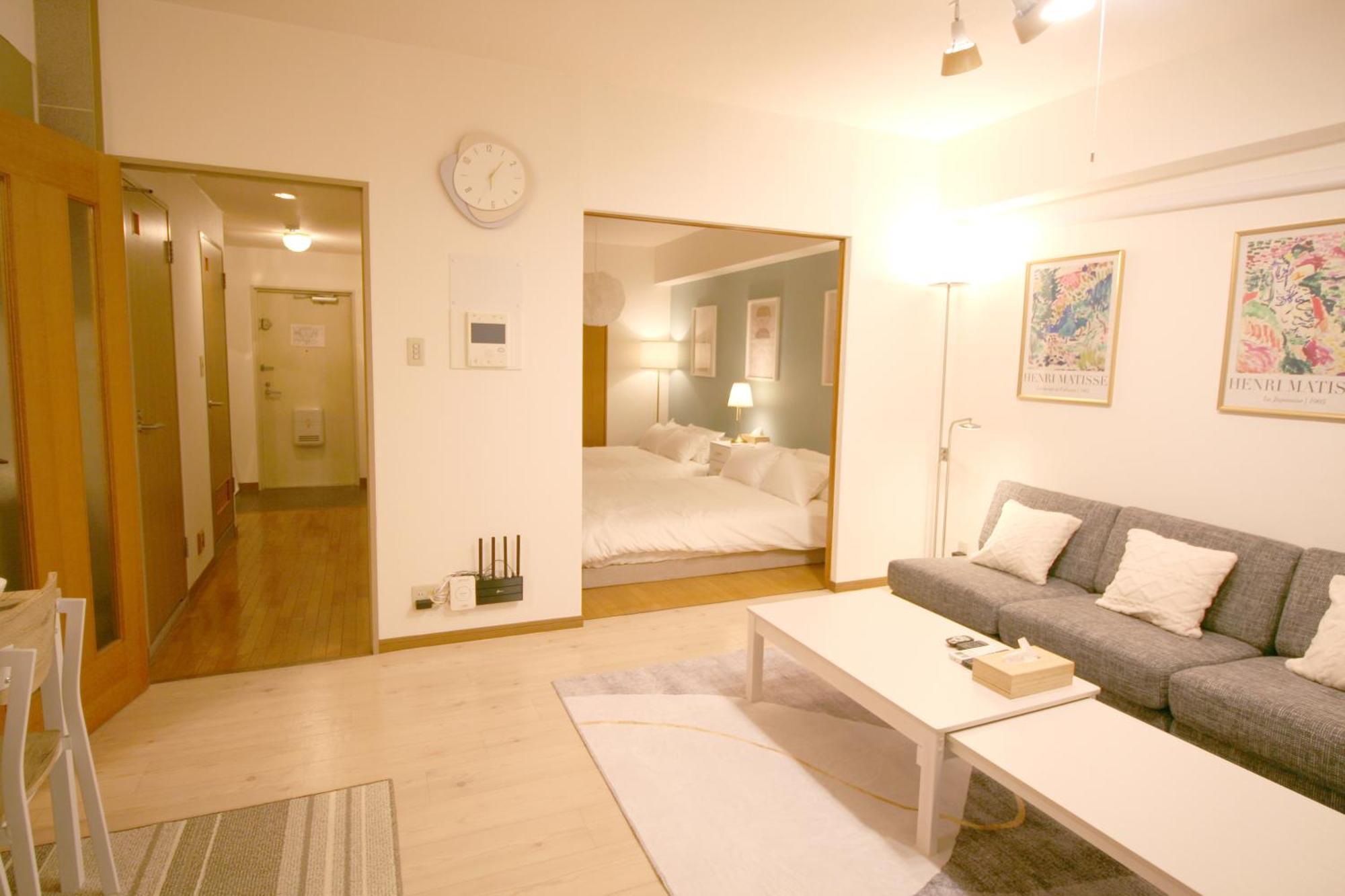 Apartment 大阪中心街 道頓堀徒歩10分!!! 日本橋駅 徒歩10分 ホテルリネン使用 702