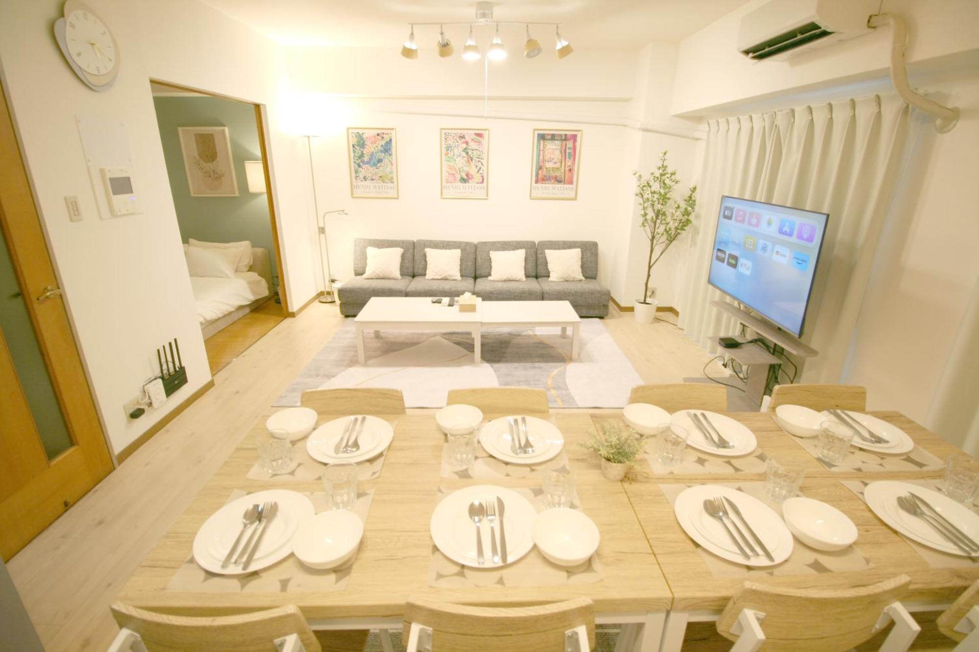 大阪中心街 道頓堀徒歩10分!!! 日本橋駅 徒歩10分 ホテルリネン使用 702 Apartment