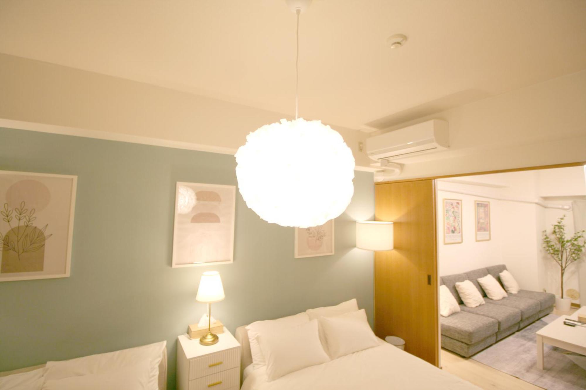 大阪中心街 道頓堀徒歩10分!!! 日本橋駅 徒歩10分 ホテルリネン使用 702 Apartment *