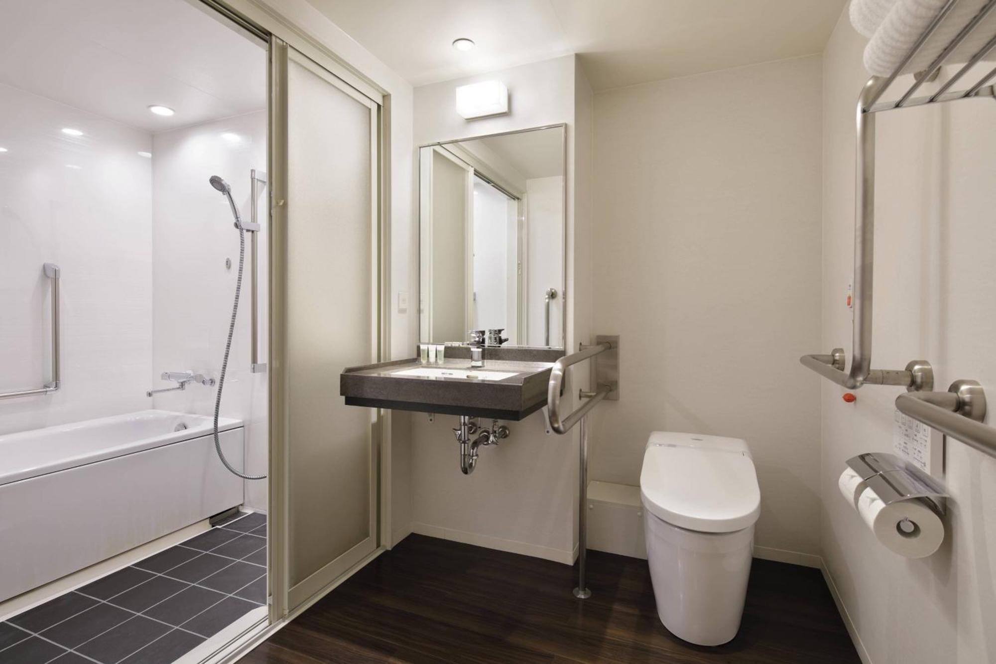 Courtyard By Marriott Shin-osaka Station
