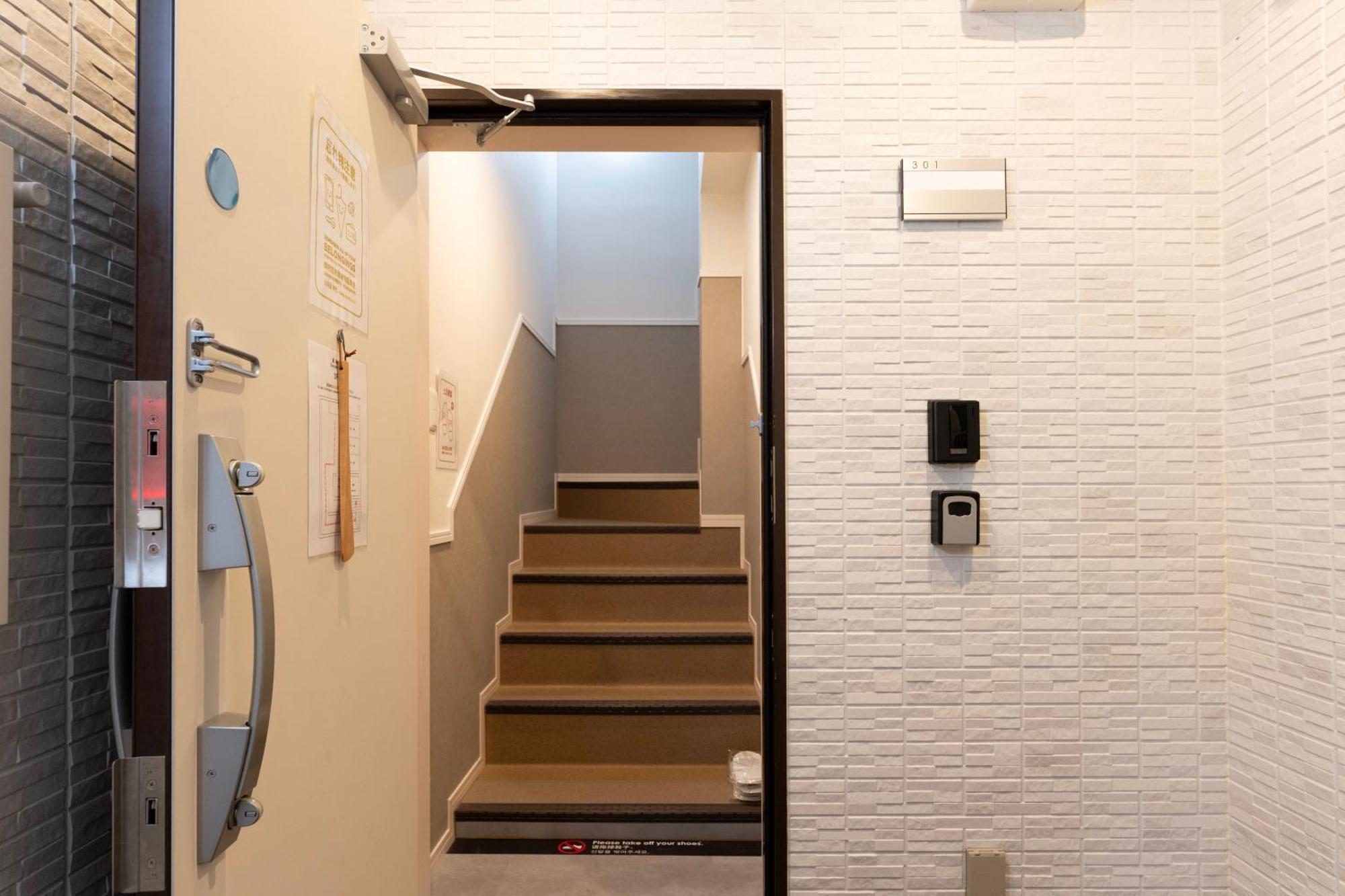 E-stay Namba 2* Osaka