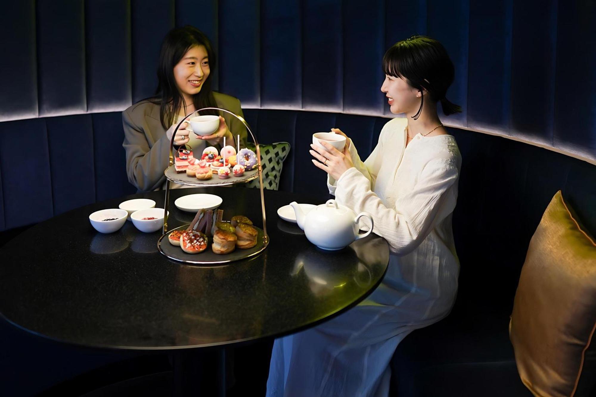Aloft Dojima Hotel 4*