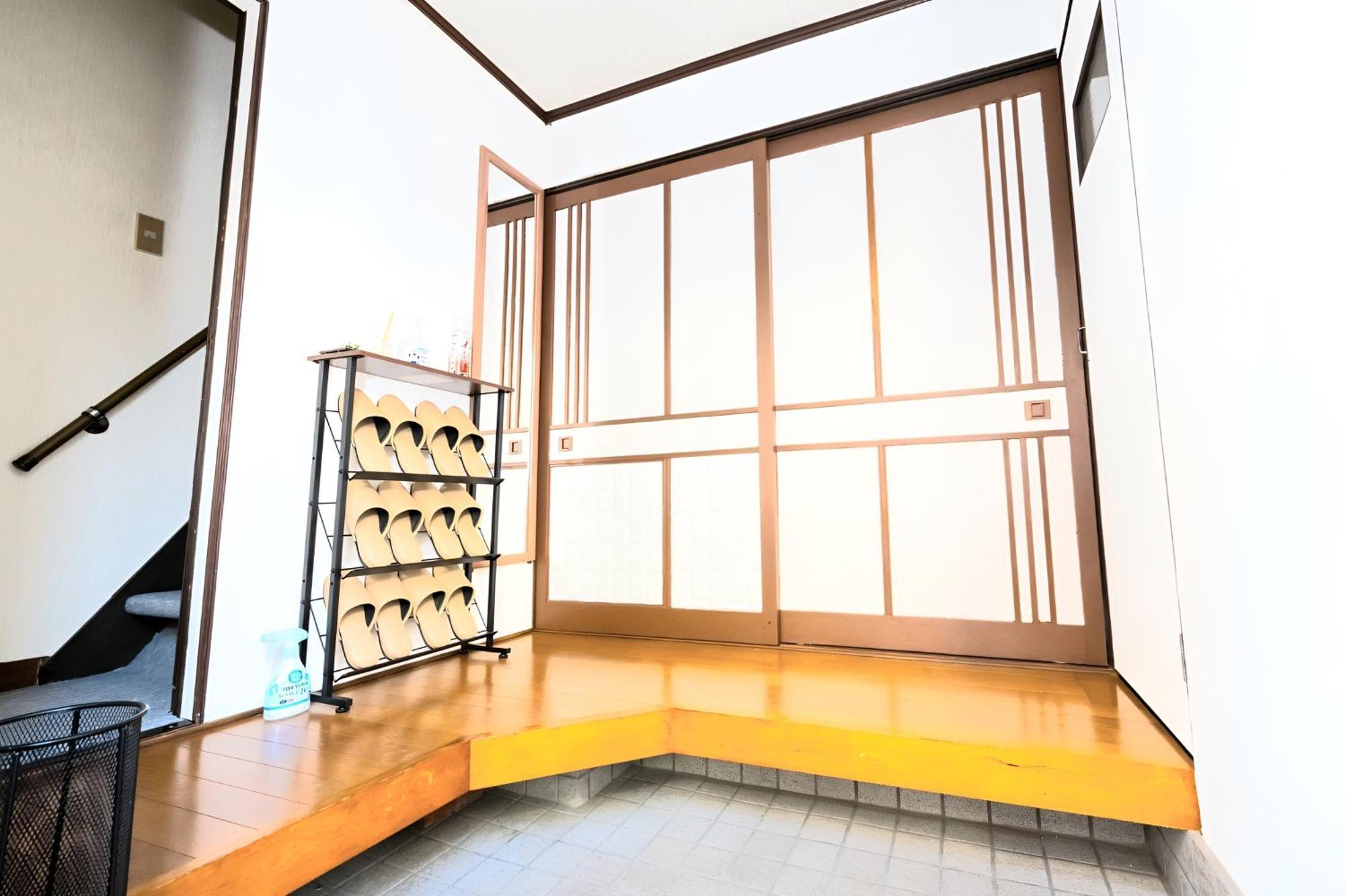 西成千本北テラスハウス Apartment Osaka