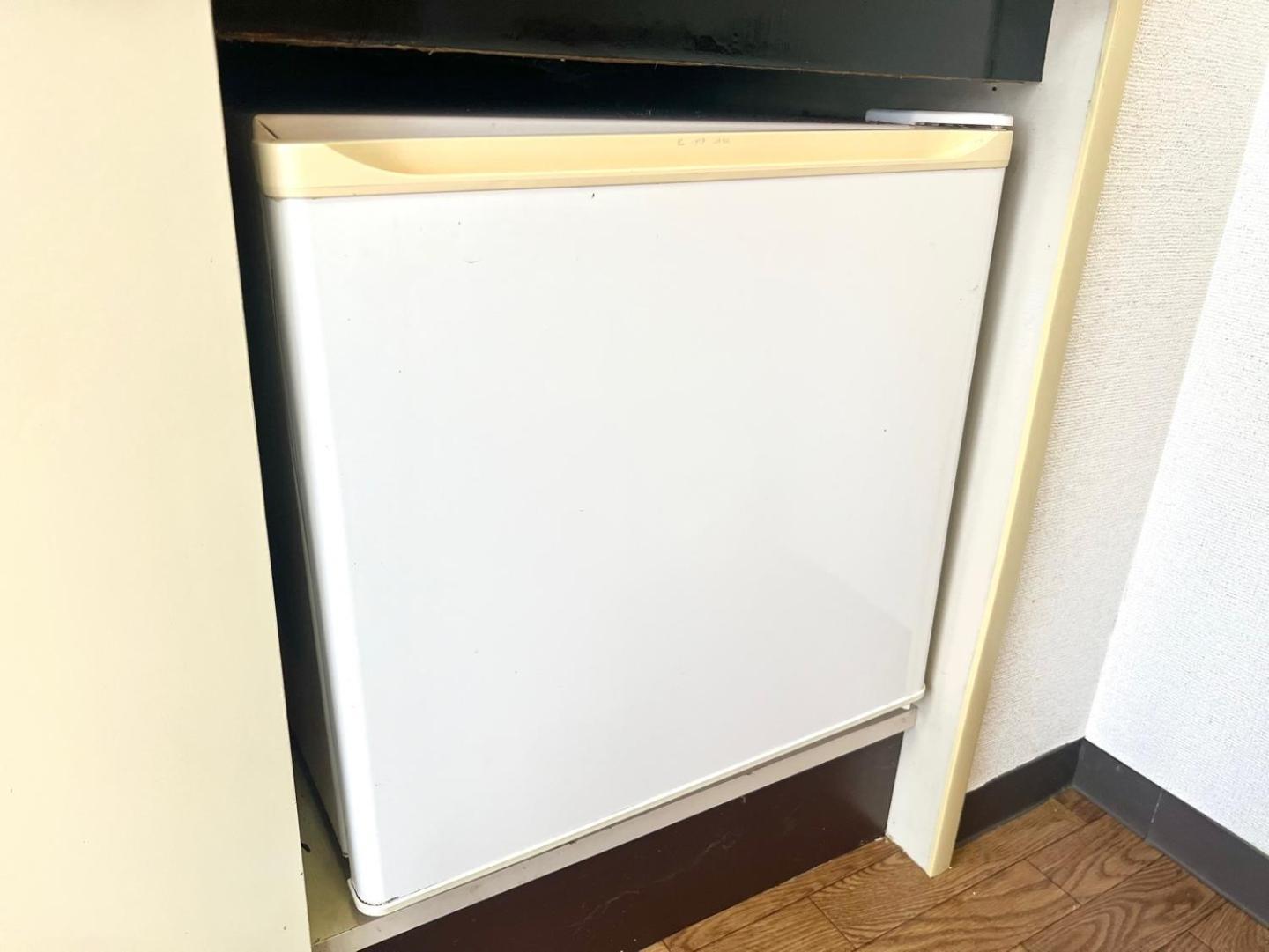 難波駅 徒歩5分 4人ハウス F4 Apartamento *