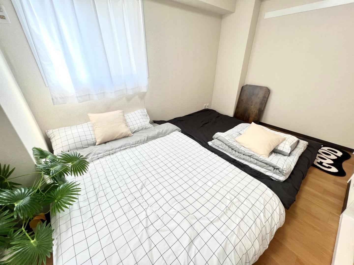 難波駅 徒歩5分 4人ハウス F4 Apartamento