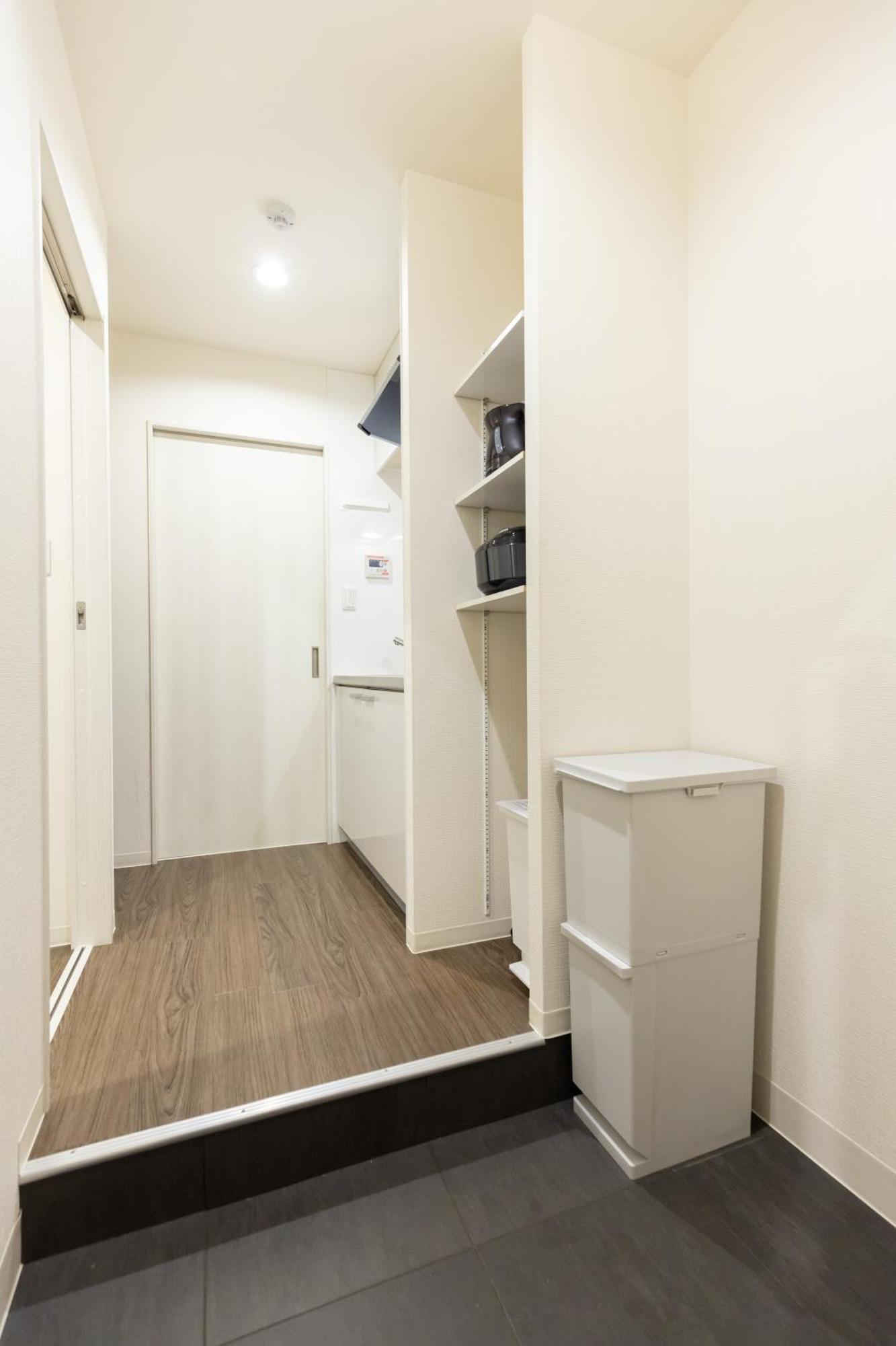 Apartment 住吉大社 住吉大社駅 粉浜駅 5分 最大7名 Osaka