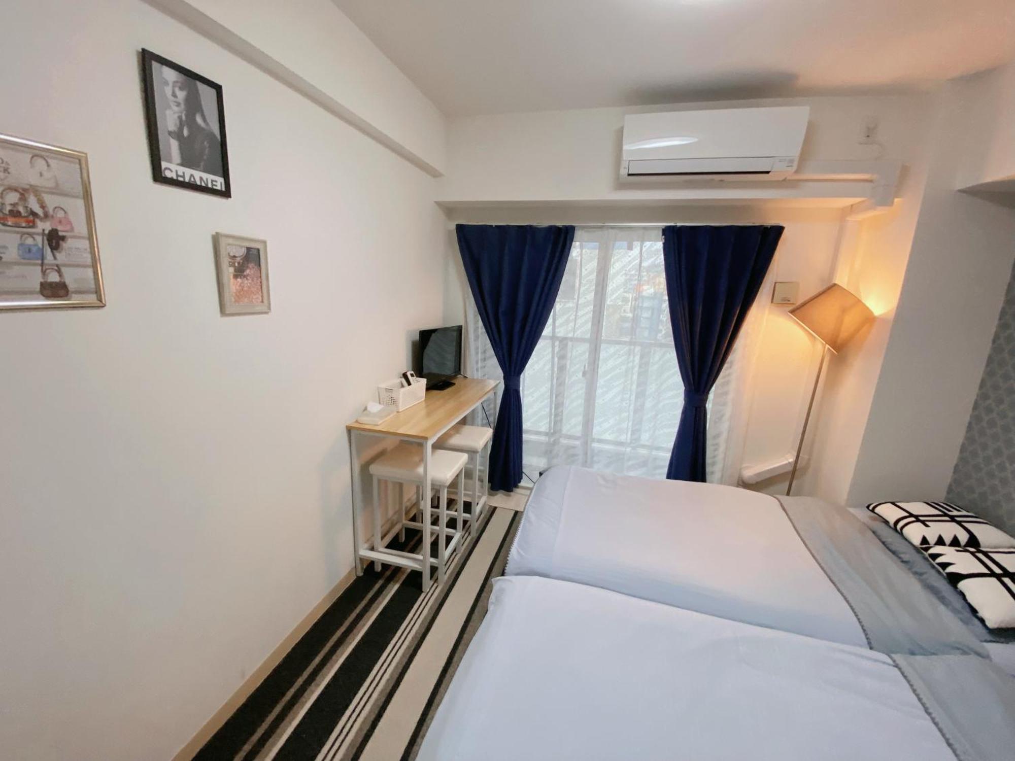 Apartment 大阪難波elly-five *