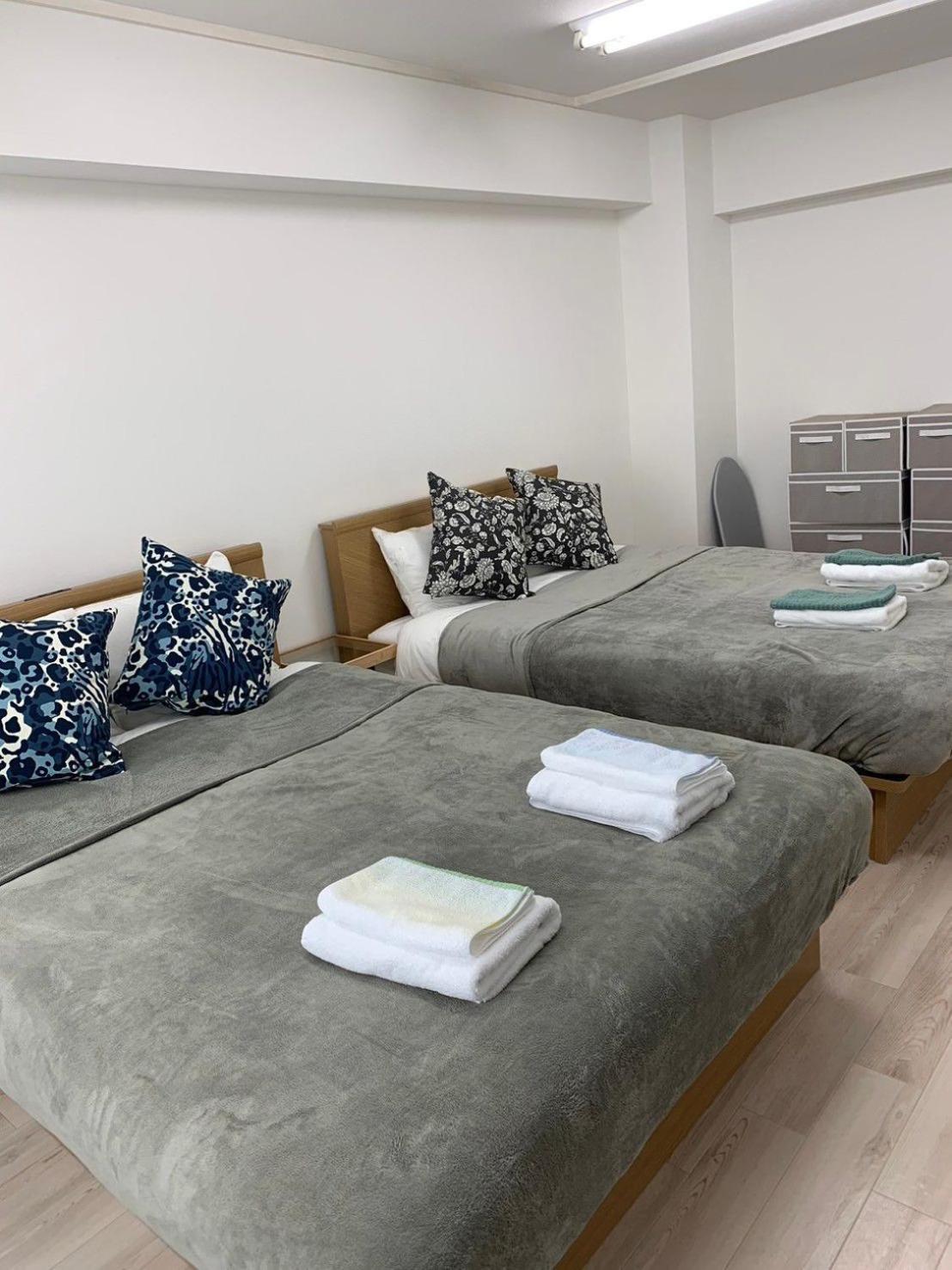 Shinosaka Jr 30s, Umeda 6min, Kyoto 25min, Direct To Kansai Airport 關西空港直達, Early Check In Guest house Osaka