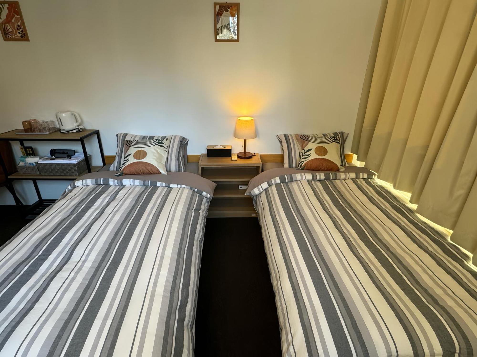 Guest house 南船场阳光青年旅馆sunnice Osaka