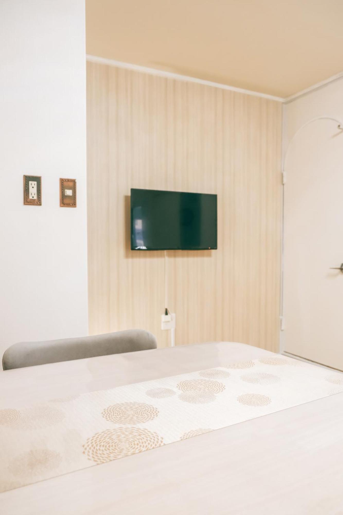 Hiyamagu Namba: Cozy 3-room Near Kuromon Market