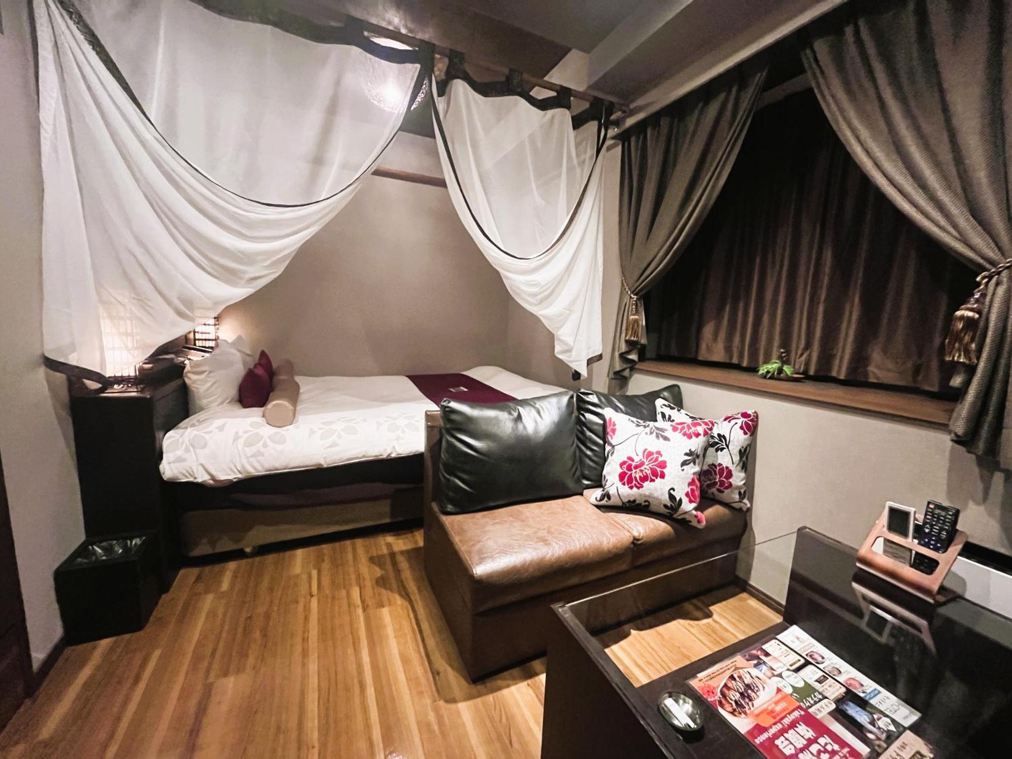 K6 Namba (adults Only) Hotel