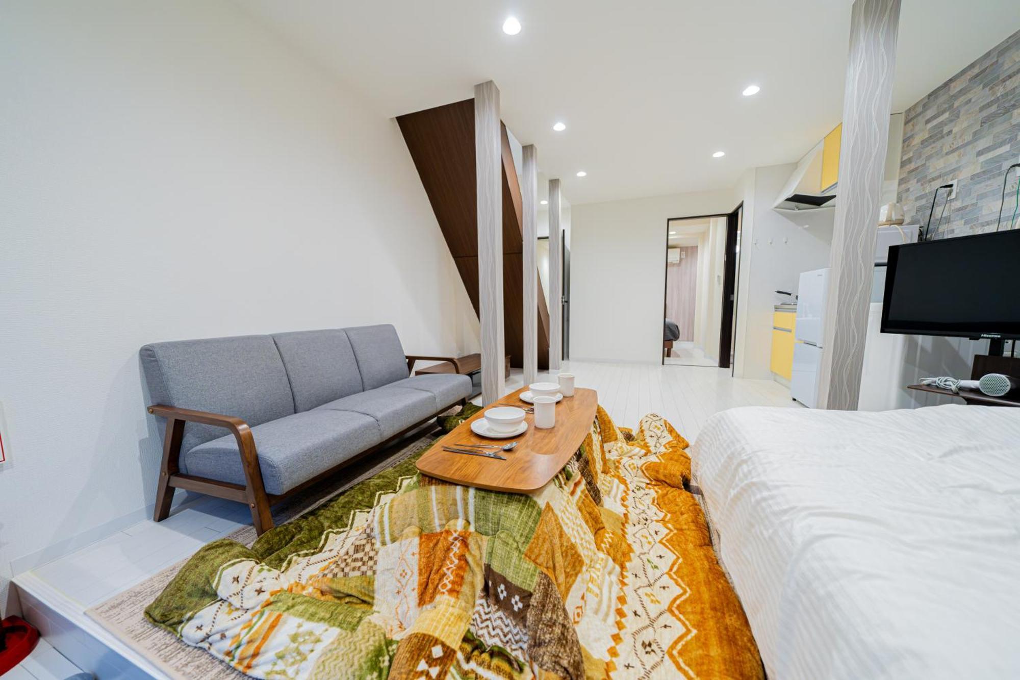 Holiday home Osaka, Shioji, Tengachaya 8min, 4 Ppl House, Namba Chaolu