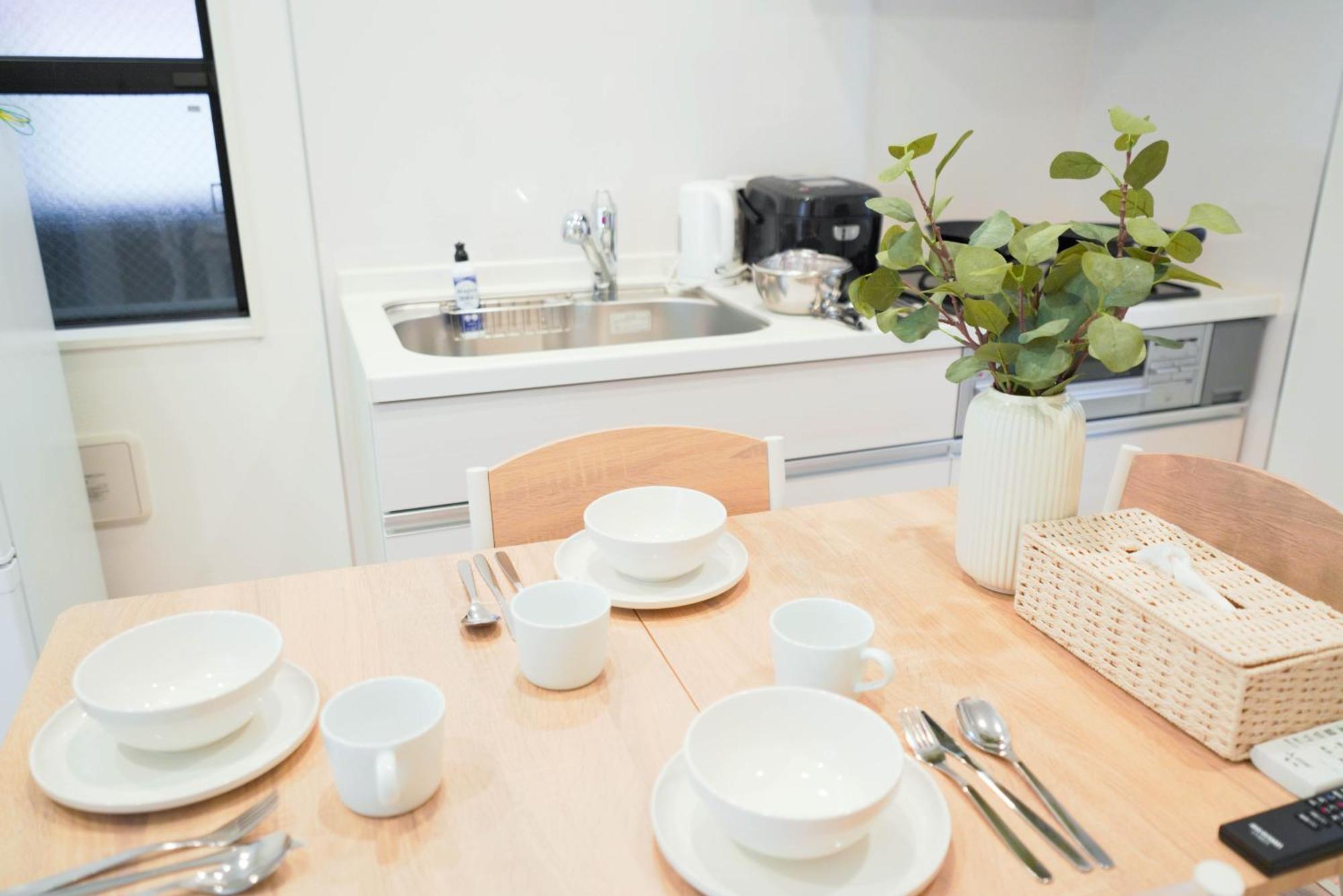 Apartment White Color New Design 5ppl Funny Play House 2ldk Osaka