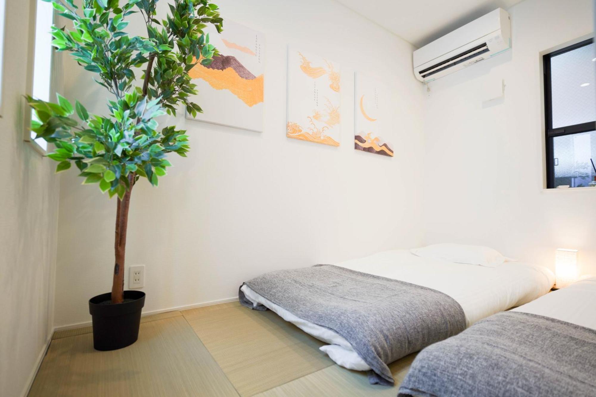 Apartment White Color New Design 5ppl Funny Play House 2ldk Osaka