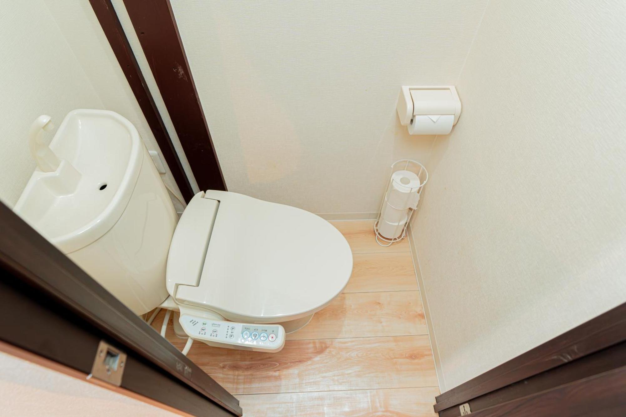 長池ハウス Apartment