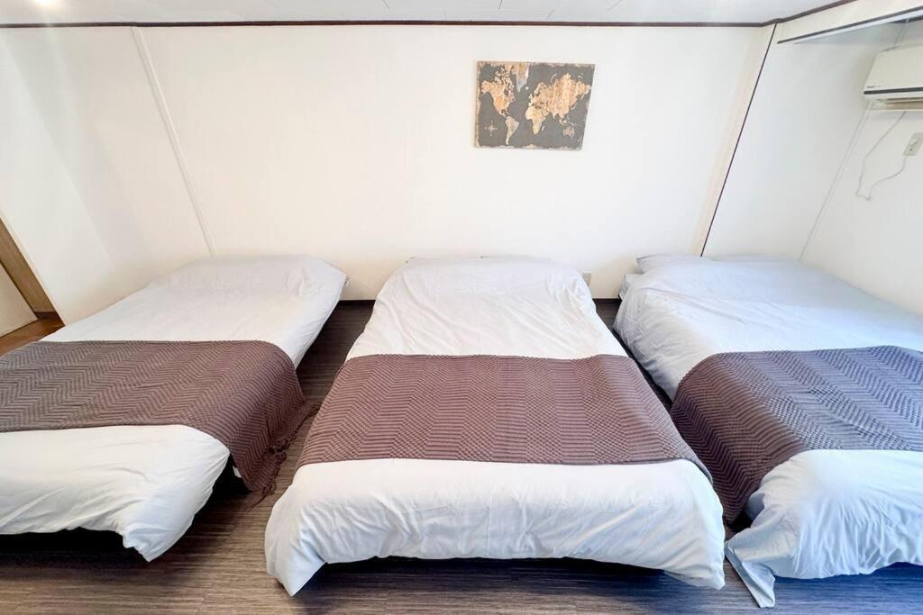 大正 Guest House! Usjと心斎橋へアクセス抜群!京セラドーム近くの大正駅徒歩5分!12人宿泊可能!一軒家貸切! Villa