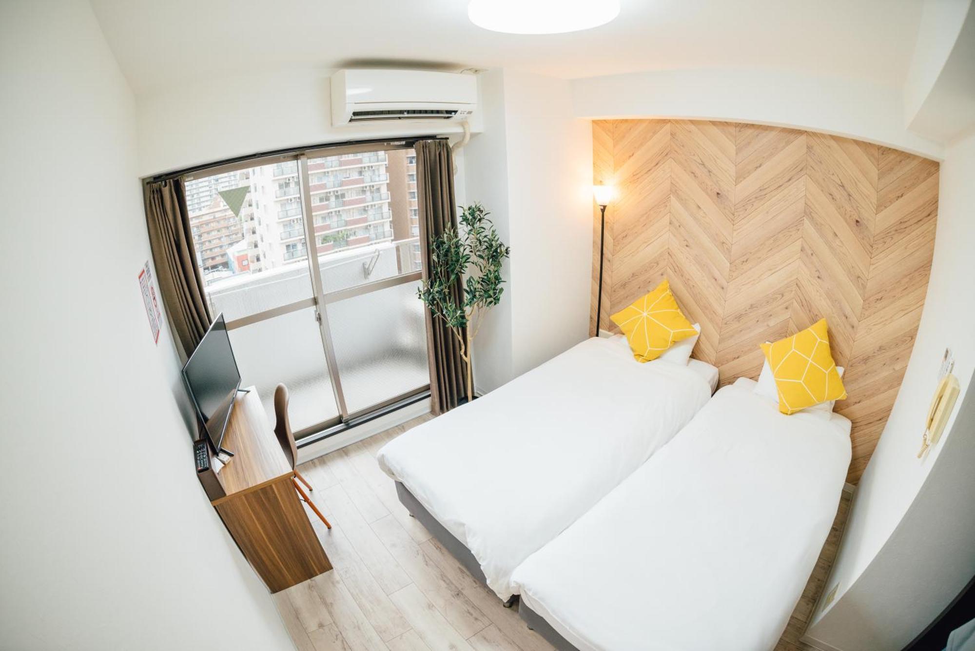 Royal Heights Sakuragawa Apartment