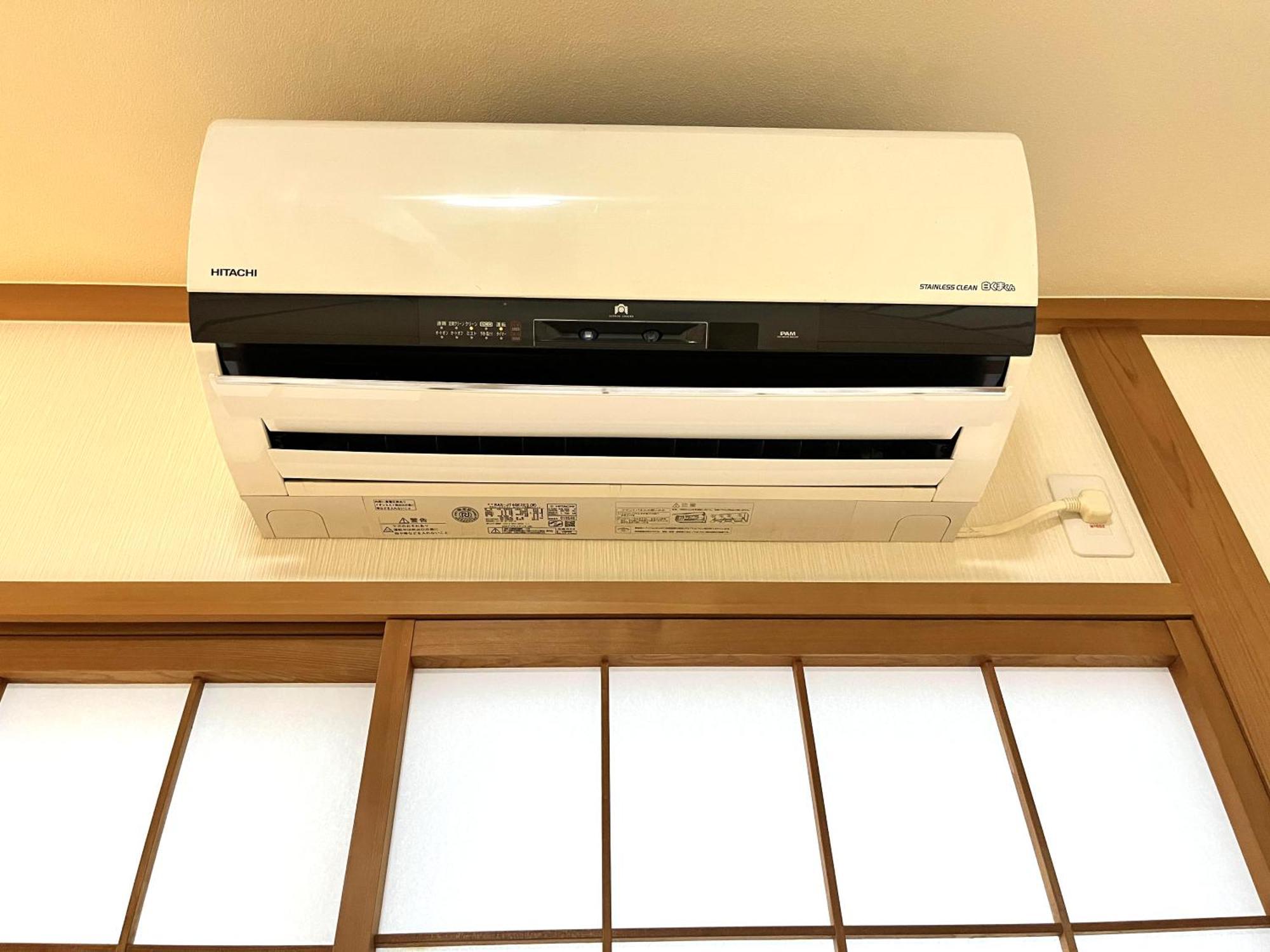 Moyuju墨語居 *