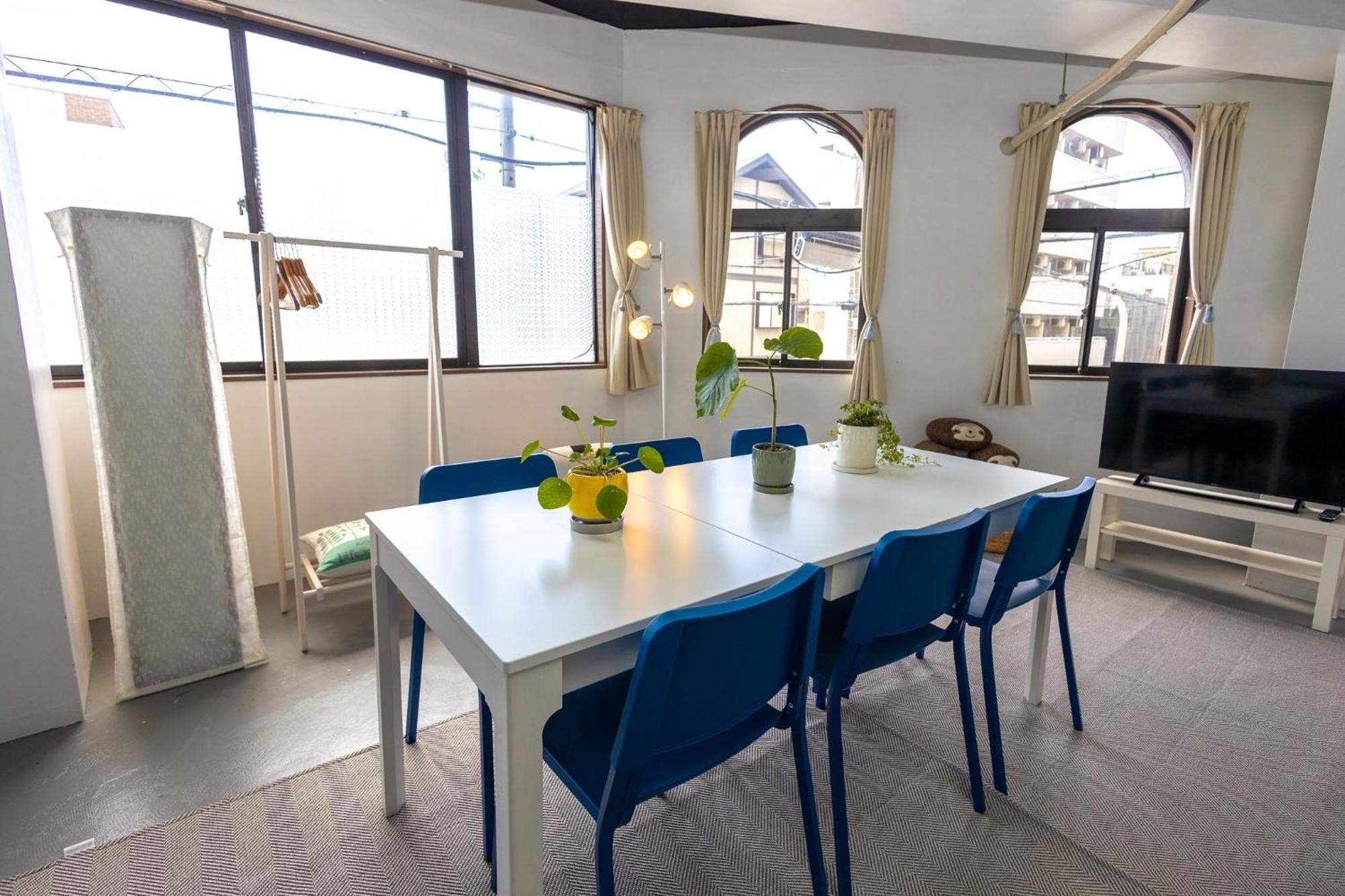 Universal Point House Apartment Osaka