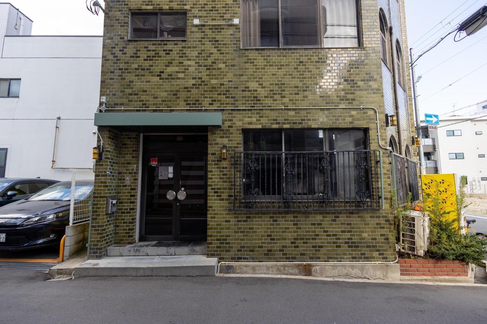 Universal Point House * Osaka