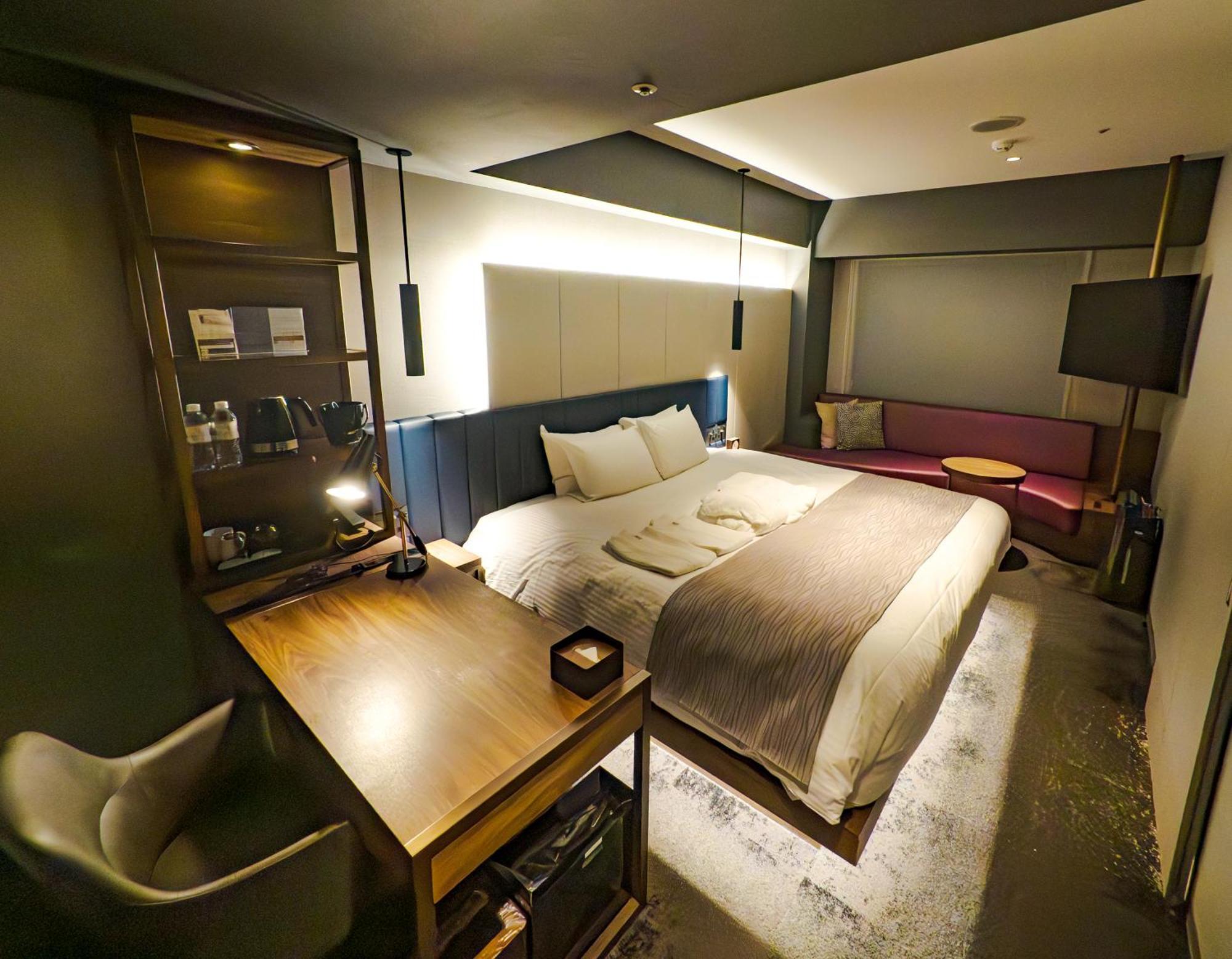 Hotel Grids Premium Namba 4*