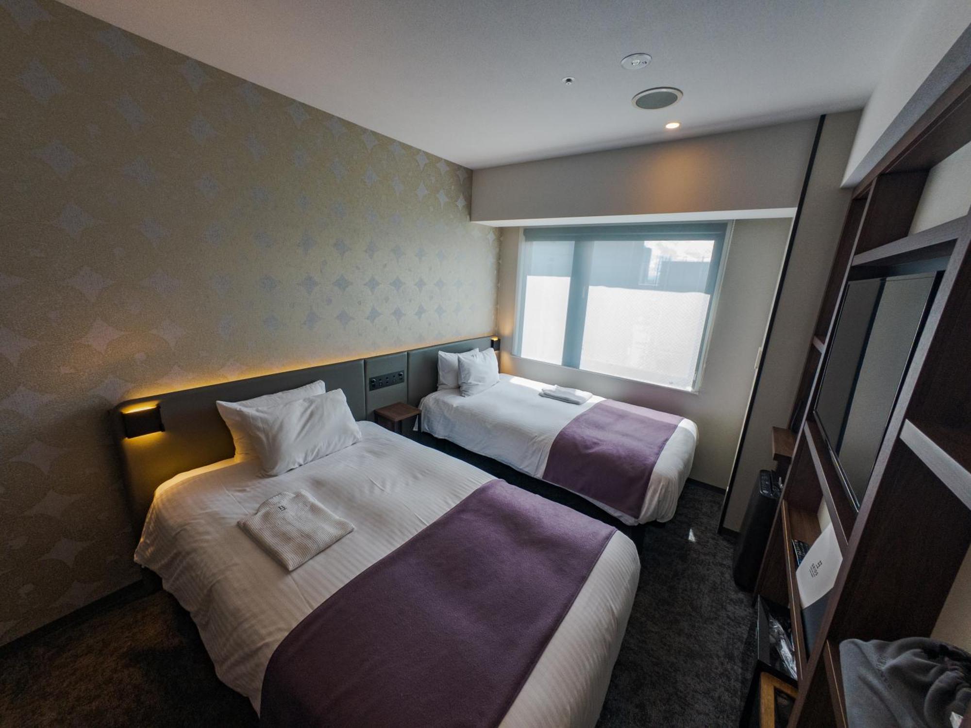 Grids Premium Namba Hotel 4*
