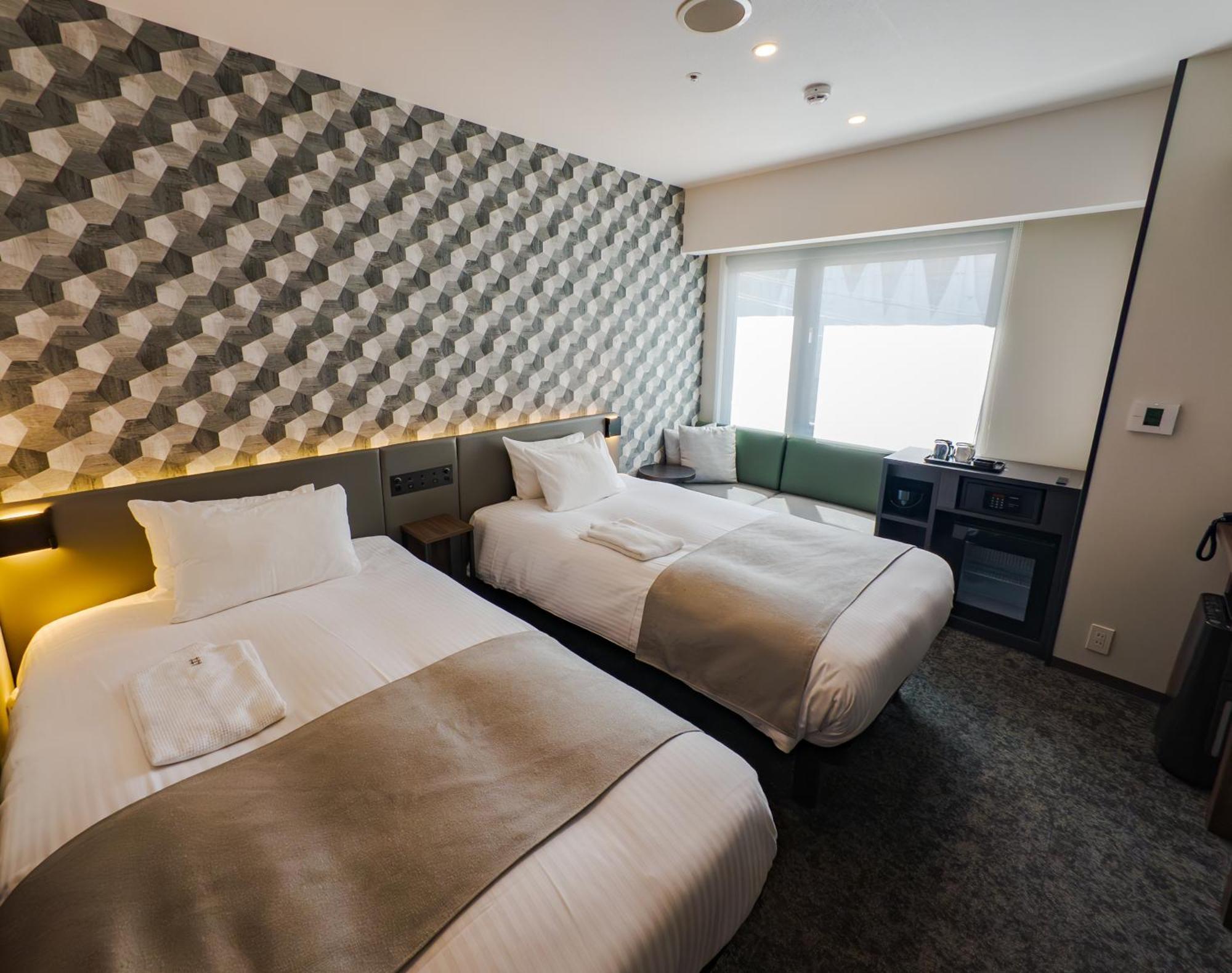 Grids Premium Namba 4* Osaka