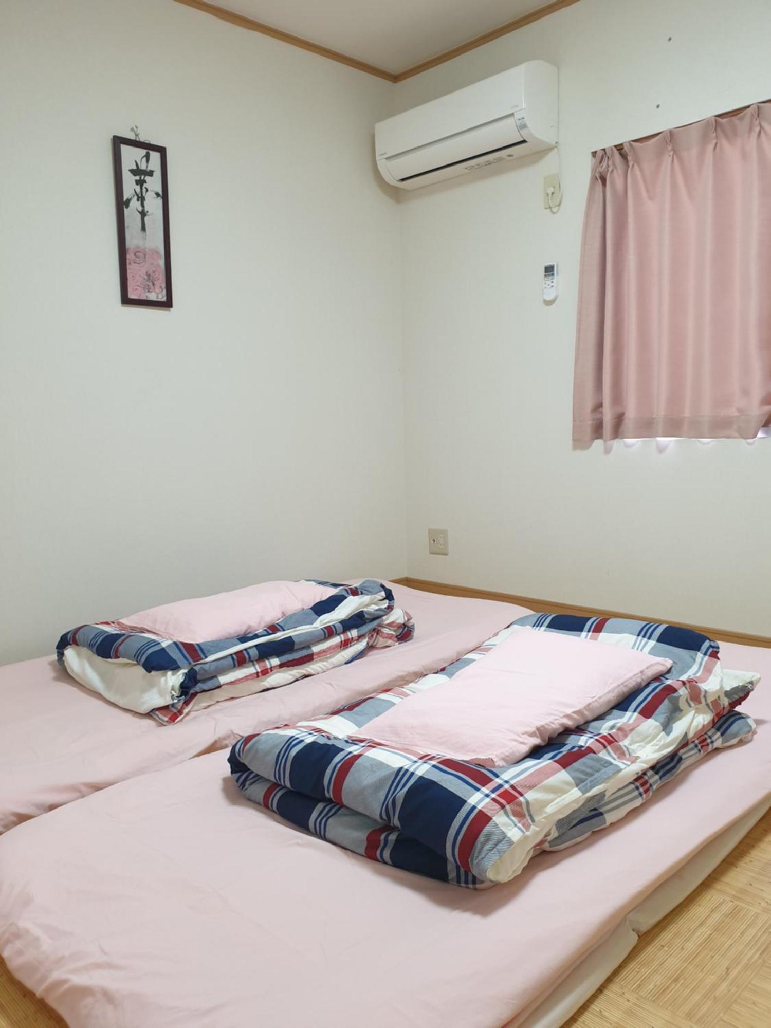 Private House Yoursとなり * Osaka
