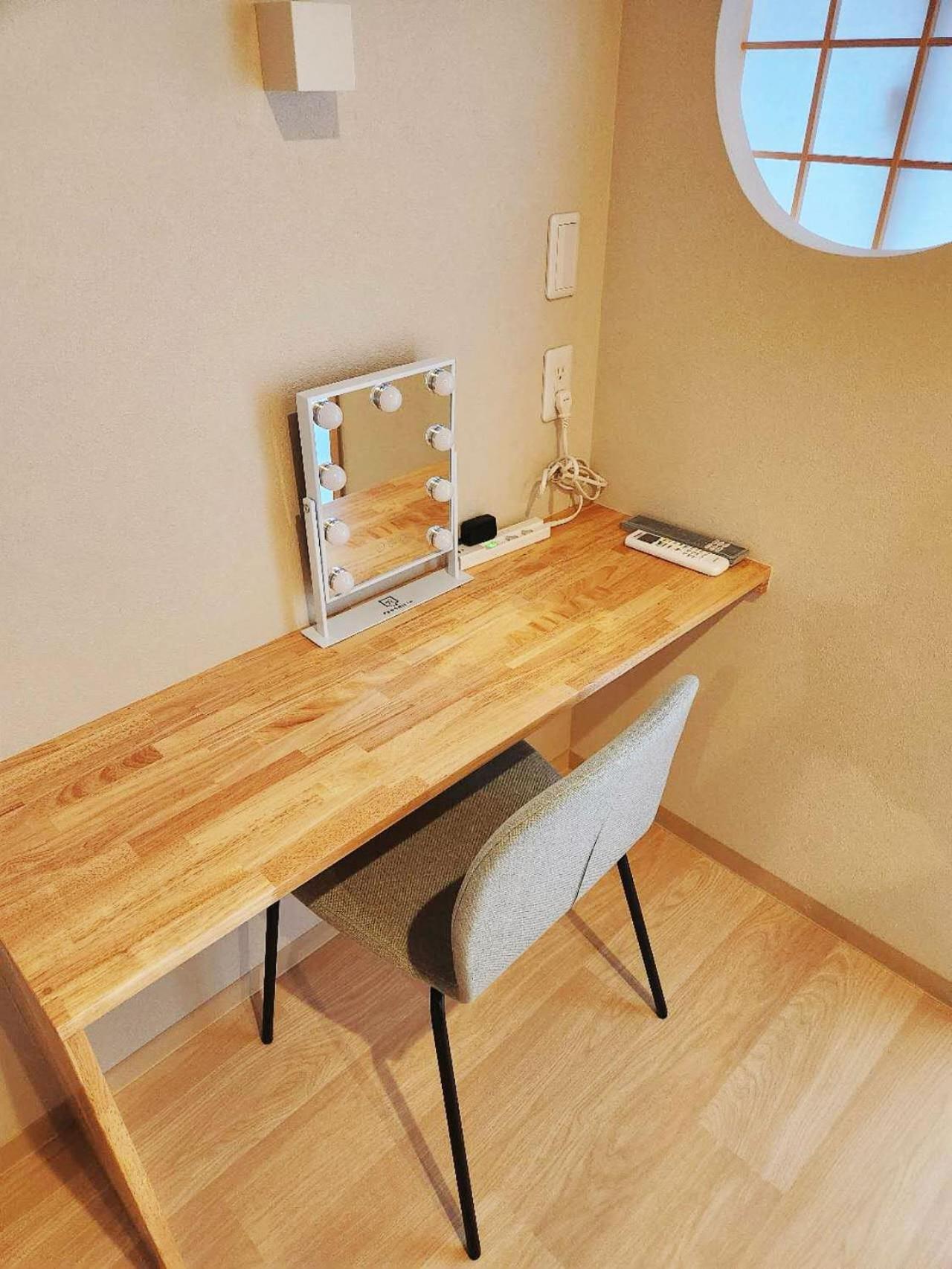 Guest house Tamatsukan 玉津館, Namba 6 Mins, Nihonbashi 4 Mins ,nara 30 Mins, Kansai Airport 關西空港 57 Mins, Walk Jr Tsuruhashi 7 Mins, Universal 37 分, Early Check In *