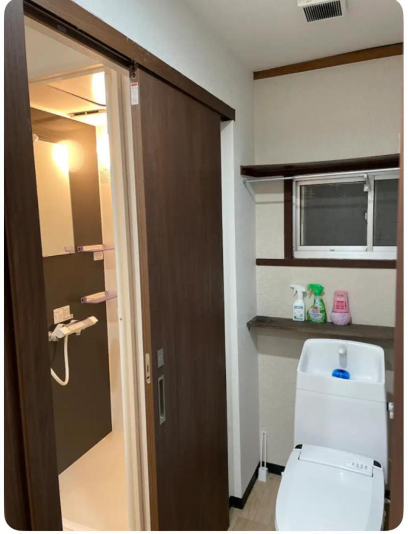 梅田難波地铁直达距离地铁站步行5分钟双床间私人浴室家庭式民宿