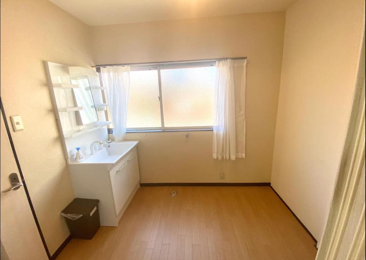 Apartamento Memories Trip 鶴橋 一軒家丸々貸切 最大12名宿泊可能 *