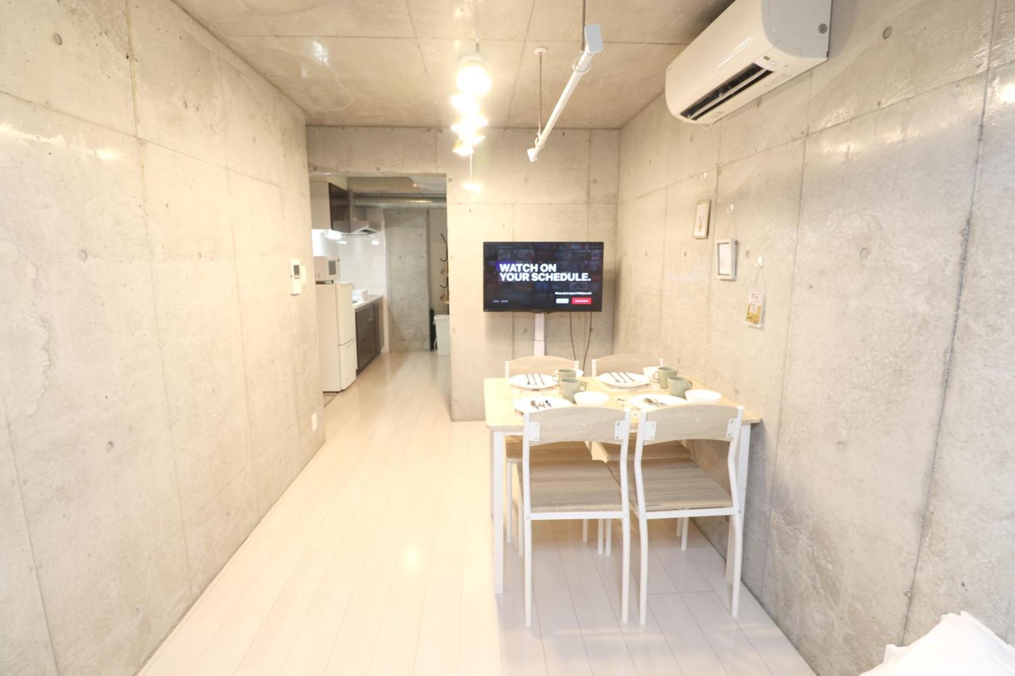 Apartment Newopen 今宮駅徒歩2分大国町駅5分 難波道頓堀も徒歩圏内!!! ホテルリネン使用 Osaka