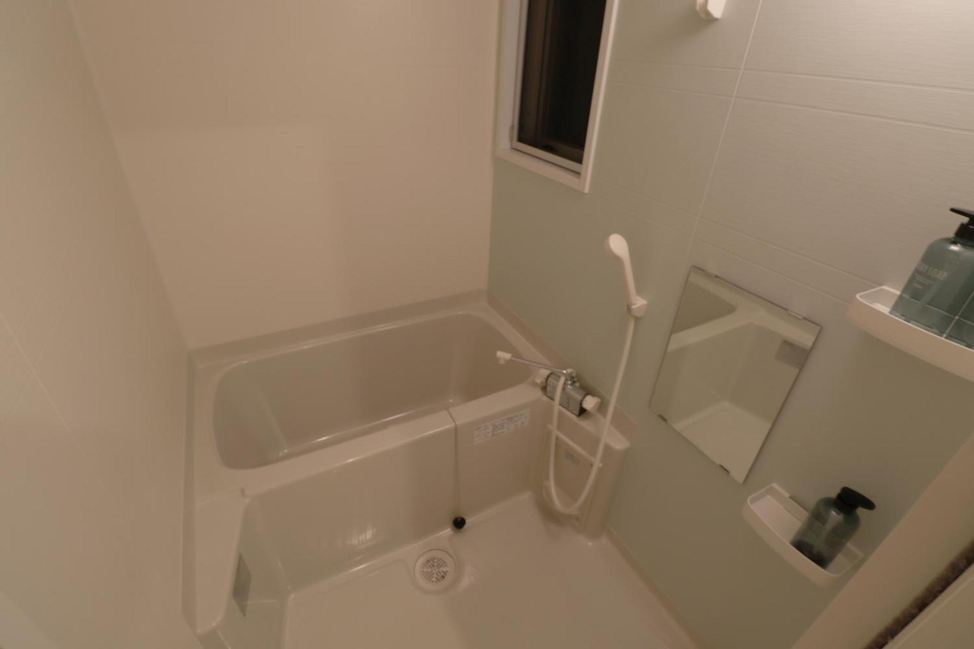 Apartment Newopen 今宮駅徒歩2分大国町駅5分 難波道頓堀も徒歩圏内!!! ホテルリネン使用 Osaka
