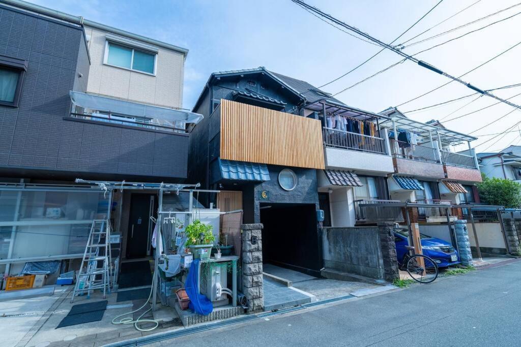 Villa Yume Usjまで電車で1分 駐車場付きの日本の宿 寝室4つ お風呂 トイレ2つ 最大10名 Osaka
