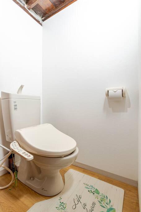 Villa Phebe7 -kixlink, 4 Min To Namba, Sleeps 6!