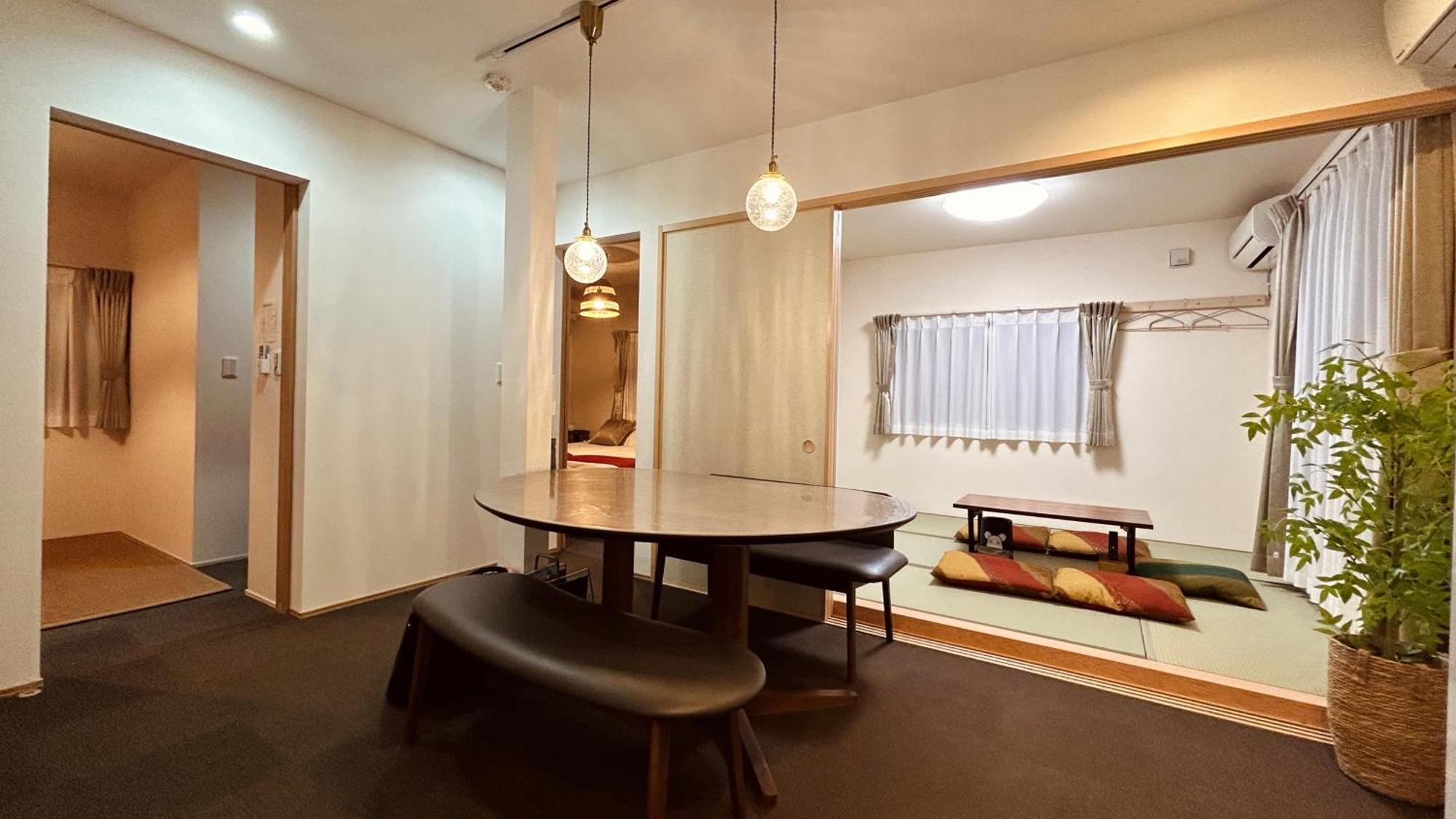 Villa Save Up To Half 7br 5-min Walk To Stn Osaka