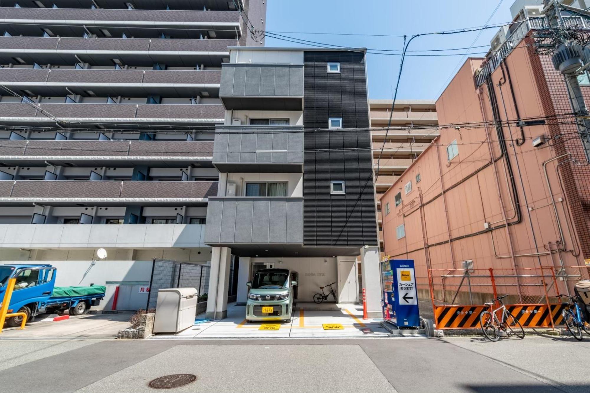 Apartment Namba Style 202