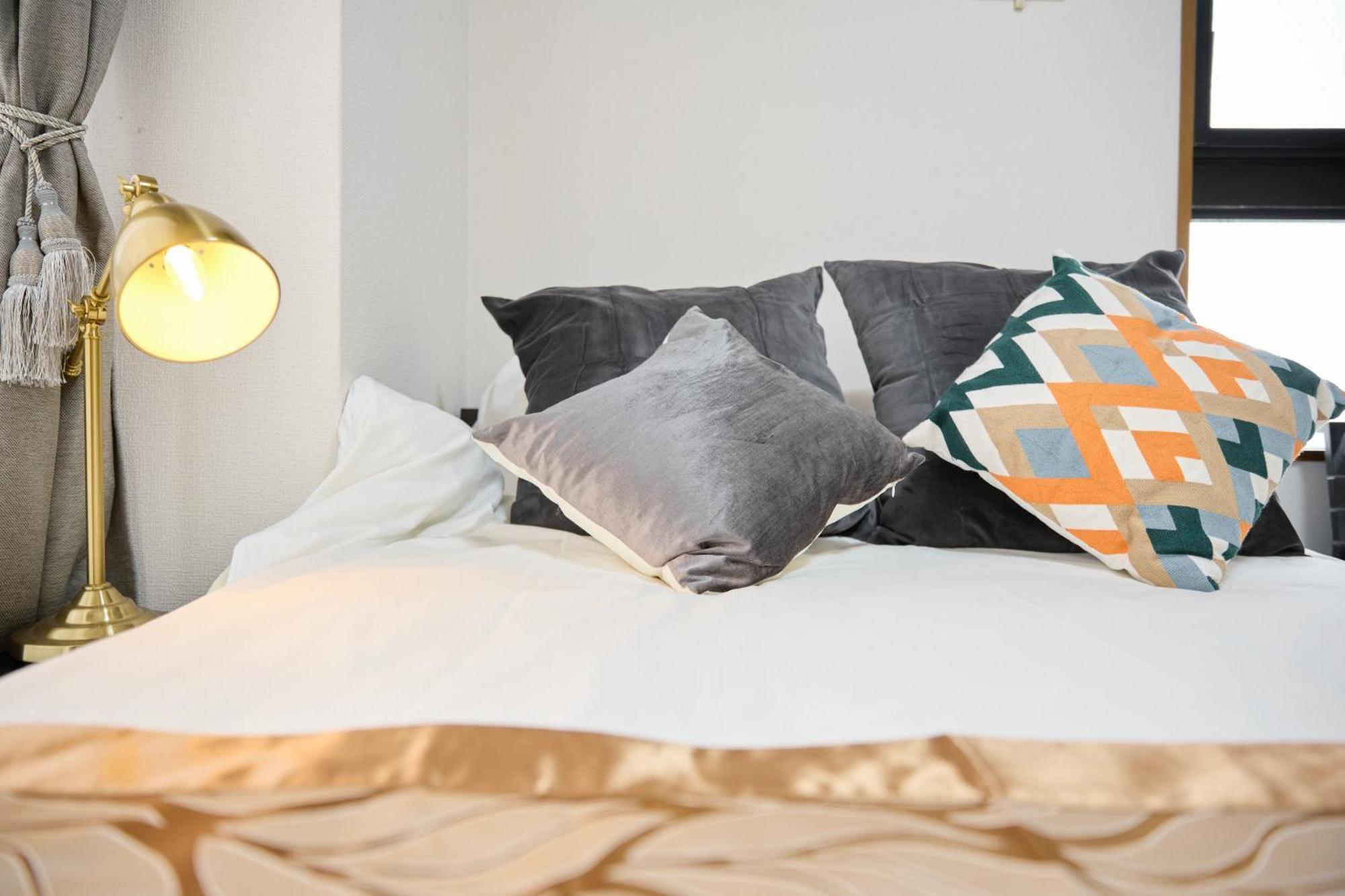Apartment Groundcourt Namba: For Large Groups Osaka