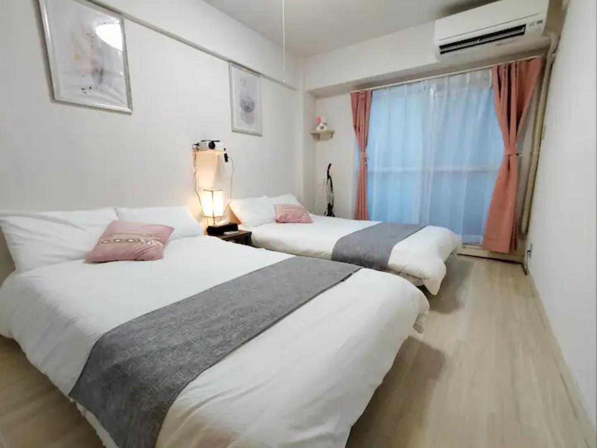 Apartment 4people, Kuromon Market, Near Nankai Nanba Station　glo6002 *