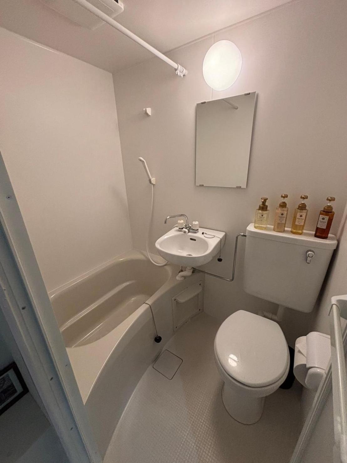 Reifa Shukuhaku Nihonbashi Apartment Osaka