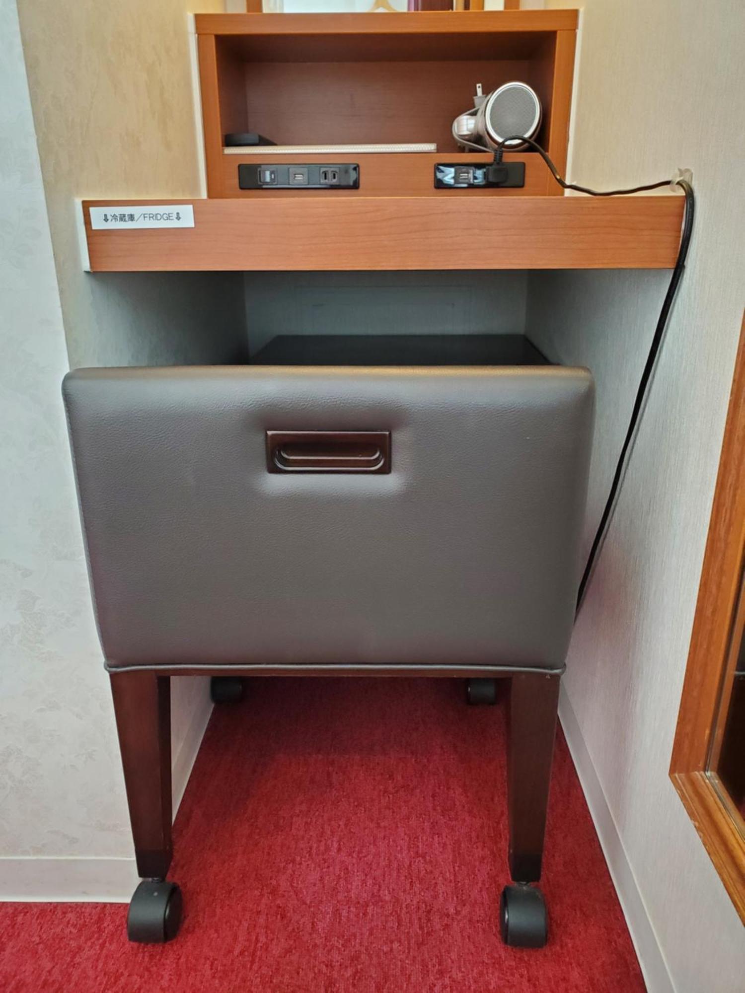 Benikea Calton Doutonbori Hotel Osaka