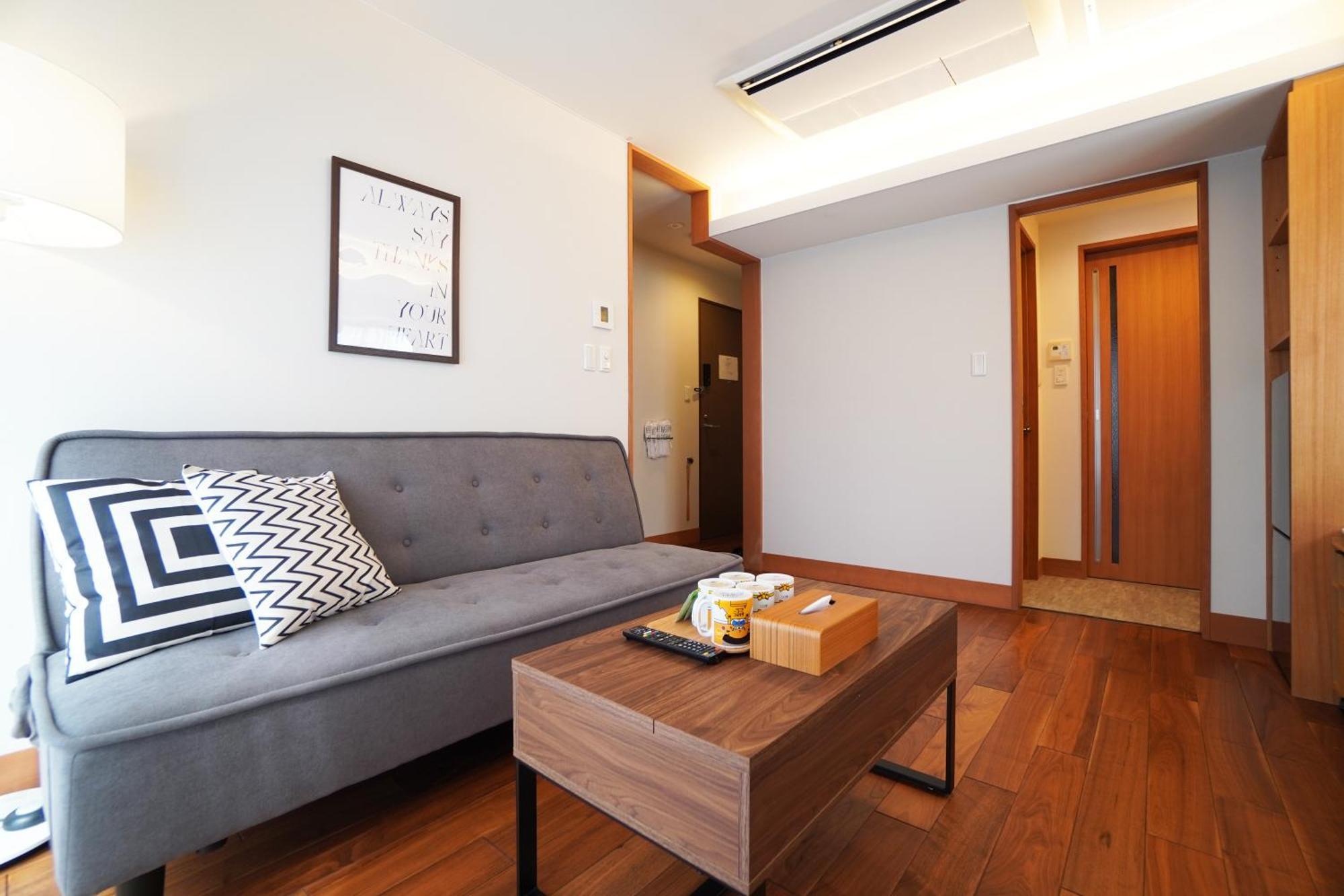Tsurigane Building Apartment