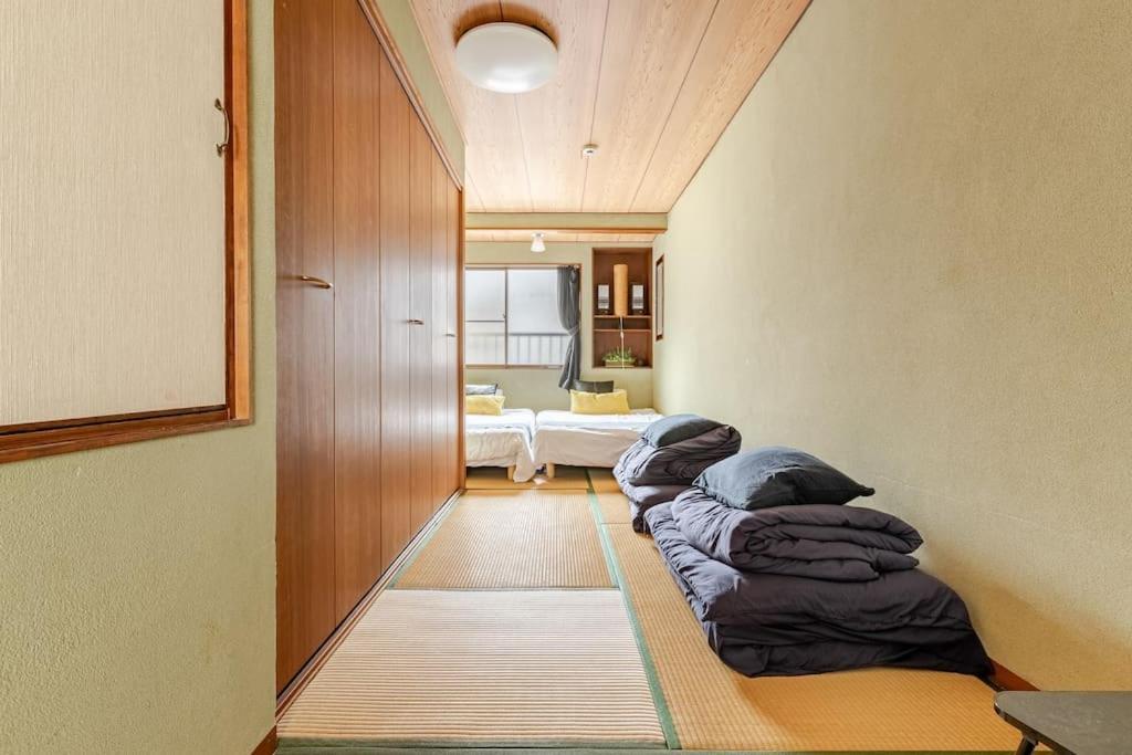 Dotonbori Direct: Traditional With Modern Amenities *