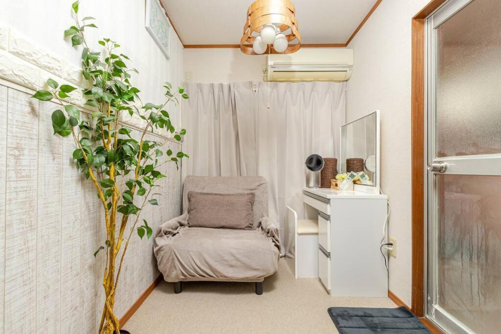 Dotonbori Direct: Traditional With Modern Amenities Villa *